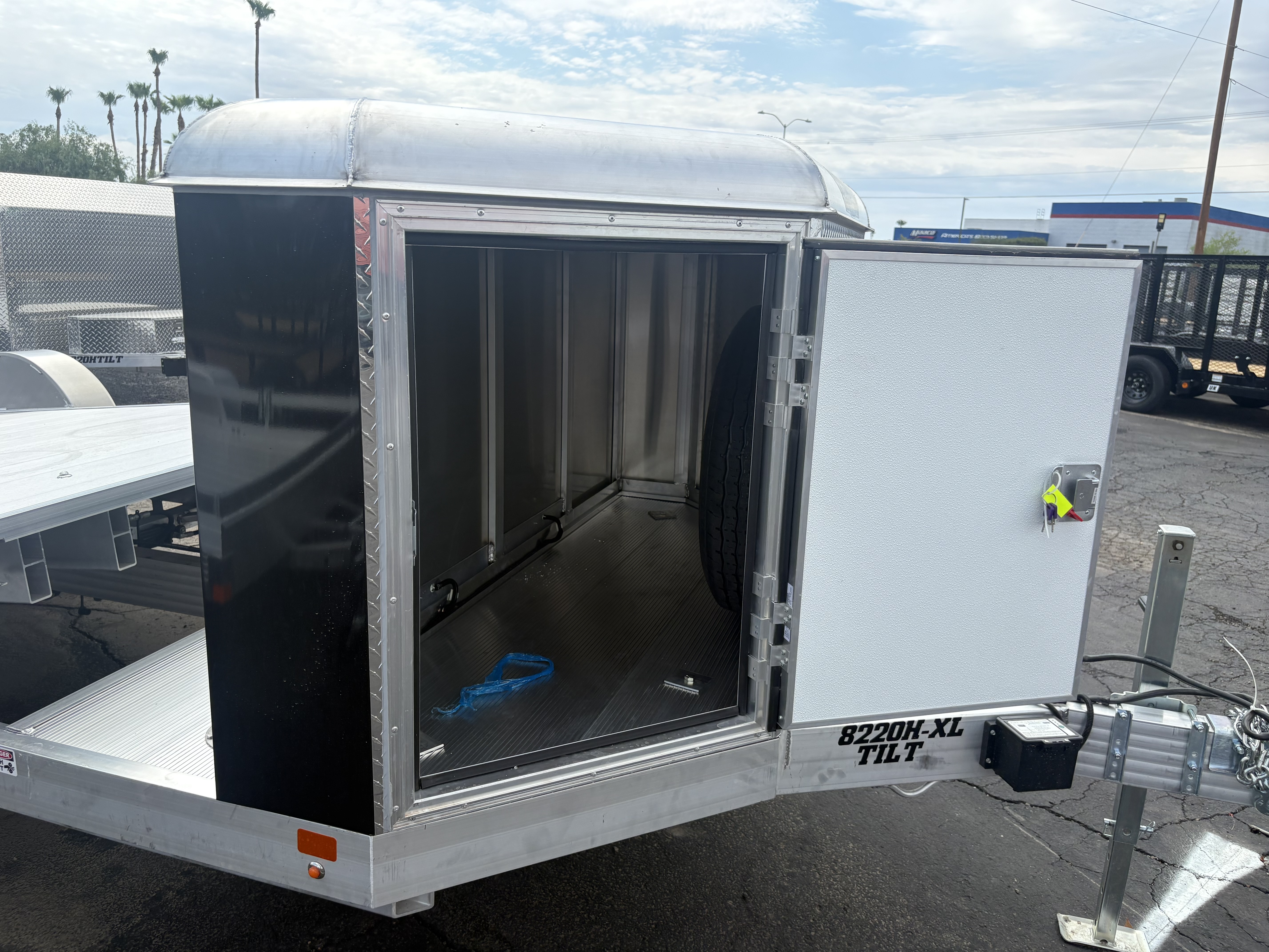 Aluma 20'x82" Aluminum 8220H XL TILT Trailer (8220H-XL-TILT)
