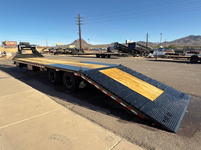 Norstar 36x102 Gooseneck, Hydraulic Dovetail & Jacks, Tandem w/ Duals, 25,900K GVWR - Stock #NS396 - Image 2 of 10