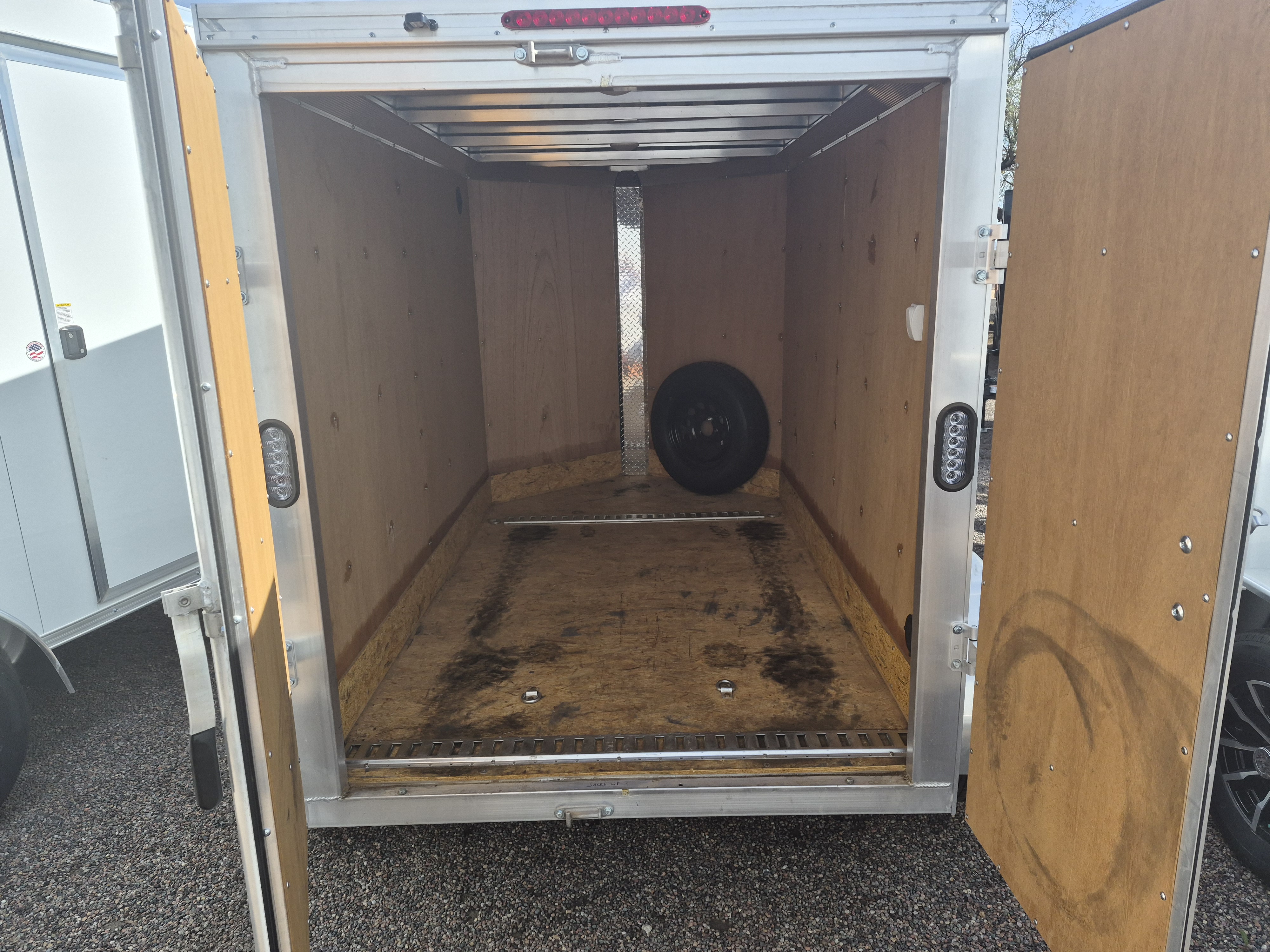 Alcom 08x5 All Aluminum NXT Enclosed, 3K GVWR, Ramp Door - Stock #USD1122 - Image 4 of 4