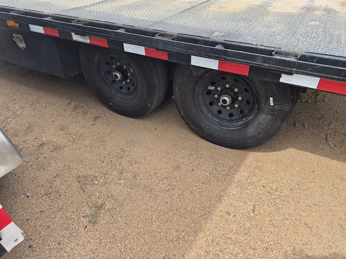 PJ TRAILERS 26' x 8" I-Beam Deckover - Stock #USD7606 - Image 3 of 3 PJ TRAILERS 26' x 8" I-Beam Deckover - Stock #USD7606 - Image 3 of 3