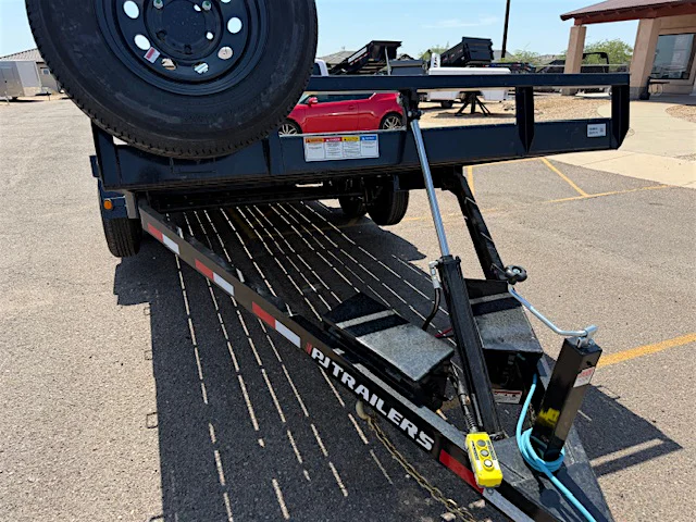 P.J. Trailers 20x83 Hydraulic Quick Tilt, 10K GVWR - Stock #PPJ10881 - Image 4 of 4 P.J. Trailers 20x83 Hydraulic Quick Tilt, 10K GVWR - Stock #PPJ10881 - Image 4 of 4