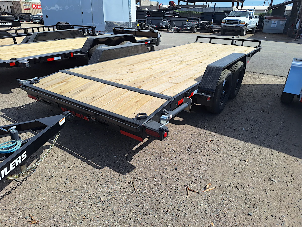 Load Trail 20x83 Tandem Axle, 10GVWR, Carhauler, Slide In Ramps - Stock #LT940 - Image 3 of 6 Load Trail 20x83 Tandem Axle, 10GVWR, Carhauler, Slide In Ramps - Stock #LT940 - Image 3 of 6