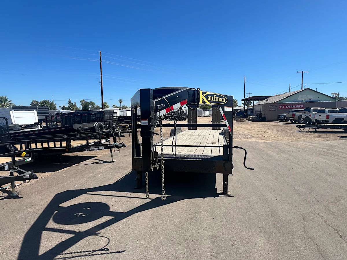 KAUFMAN 83X28 GOOSENECK 15K GVWR - Stock #USD1153 - Image 10 of 10 KAUFMAN 83X28 GOOSENECK 15K GVWR - Stock #USD1153 - Image 10 of 10