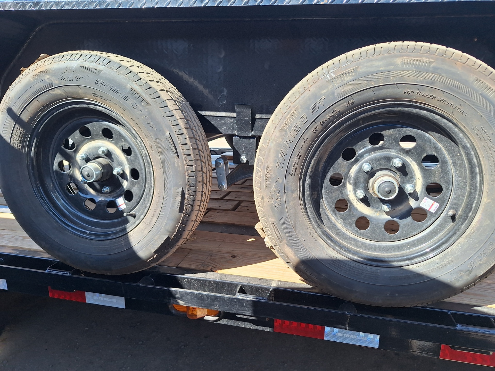 P.J. Trailers 18x83 Tandem Axle, 7K GVWR, Car Hauler - Stock #PPJ10845 - Image 4 of 5