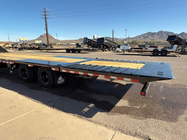 Norstar 36x102 Gooseneck, Hydraulic Dovetail & Jacks, Tandem w/ Duals, 25,900K GVWR - Stock #NS396 - Image 9 of 10