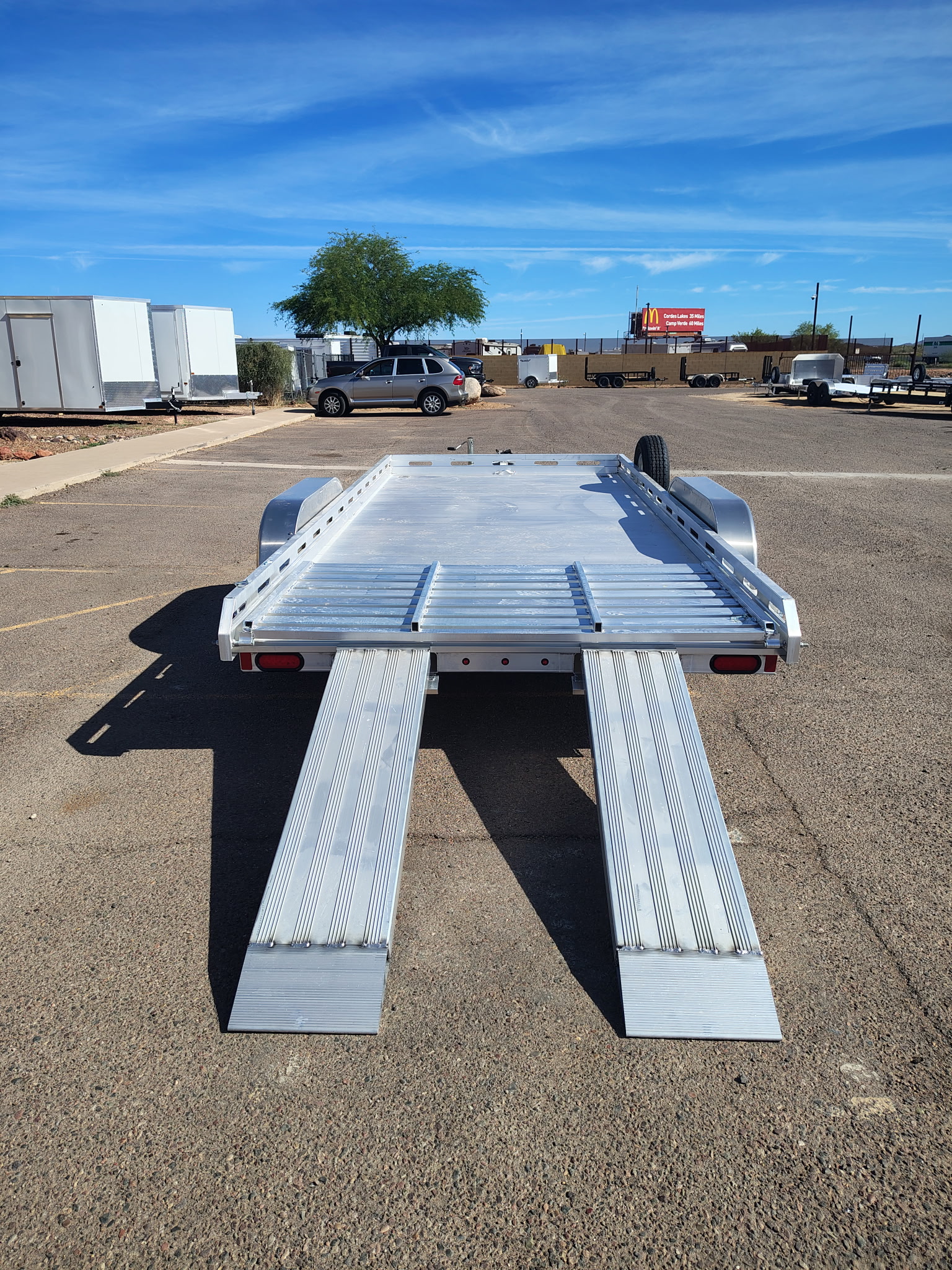 Aluma 16x80 All Aluminum, 8.5K GVWR, Tandem Axle, Electric Brake, Ramps, W/ Tailgate, RTD (8016TA-EL-R-TG-RTD) - Stock #ALU373 - Image 4 of 8