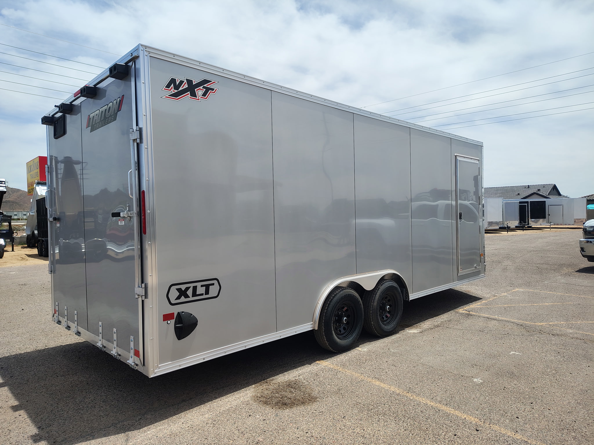 EZ Hauler 8.5'x20' XLT-P Aluminum Car Hauler w/ Rear Ramp Door (NXTCH)