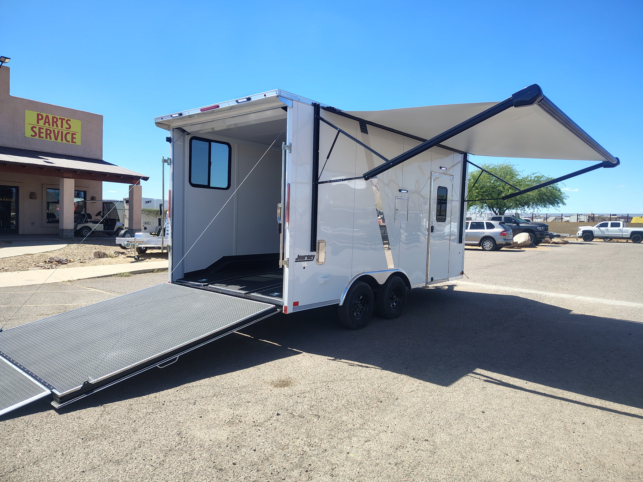 Pace American 16x8.5 Journey SE Flat Top Sloped V-Nose Car Hauler, 7K GVWR, Slider Window, AC/Heat, Jacknife Sofa, Insulated Walls/Ceiling, Drive Over Wheel Boxes, Rubber Flooring, Power Awning - Stock #CMP2880 - Image 7 of 16
