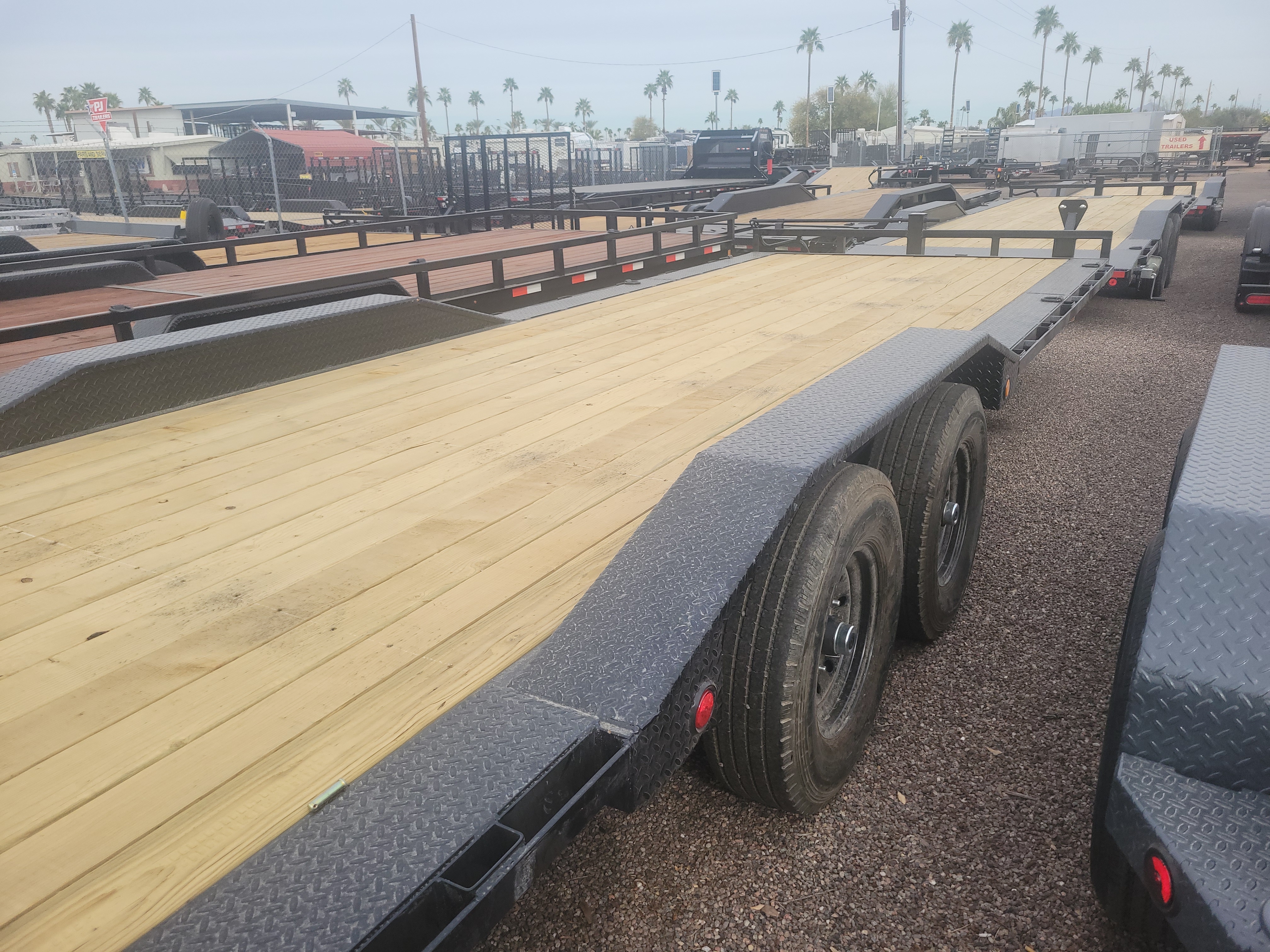 P.J. Trailers 20x102 Tandem Axle, 14K GVWR, Super-Wide Car Hauler, Slide In Ramps - Stock #PPJ11176 - Image 3 of 4