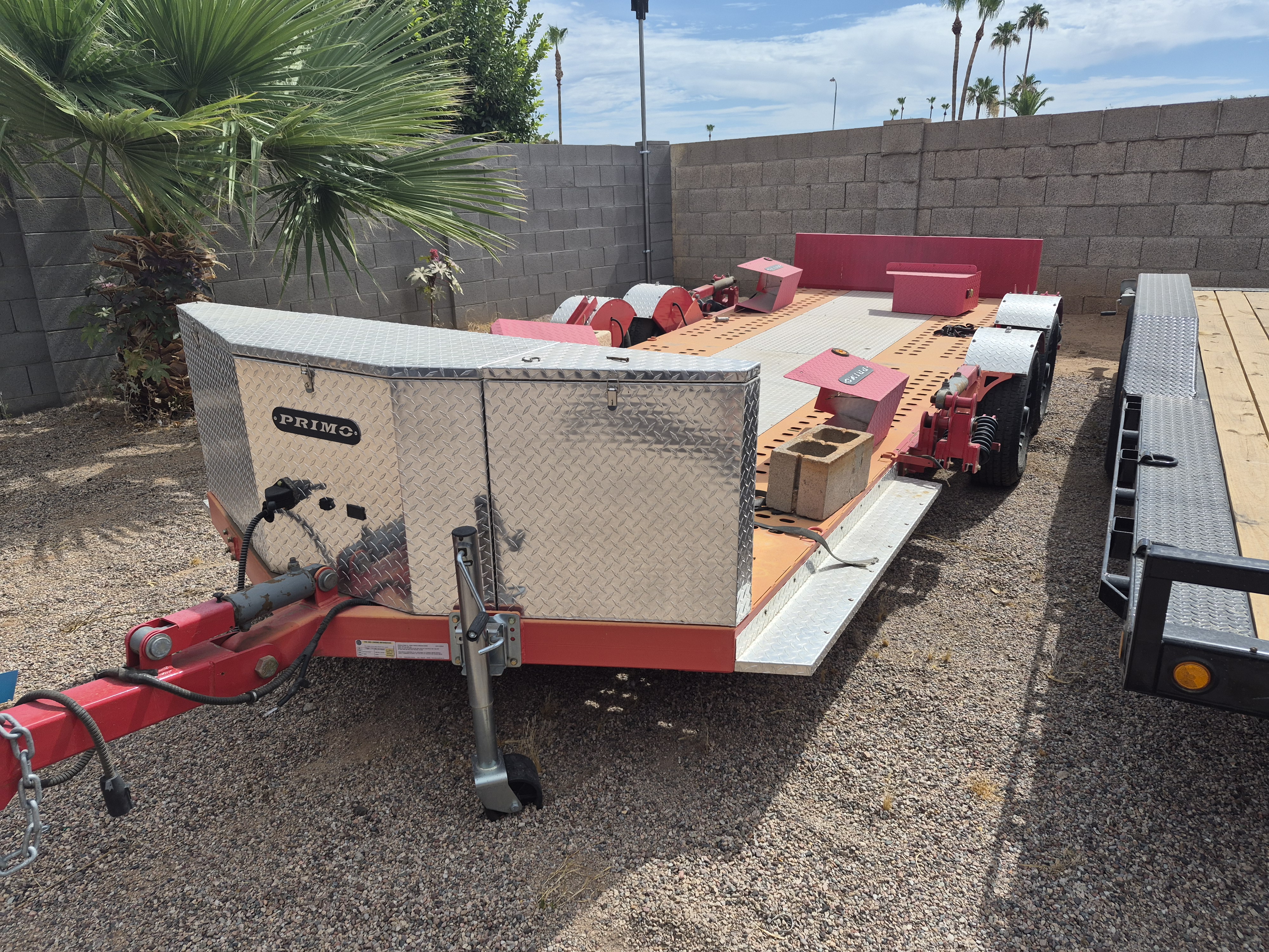 Primo 18x82 TA car hauler - Drops flat to ground, Mechanics Special - Stock #PRI829 - Image 1 of 1