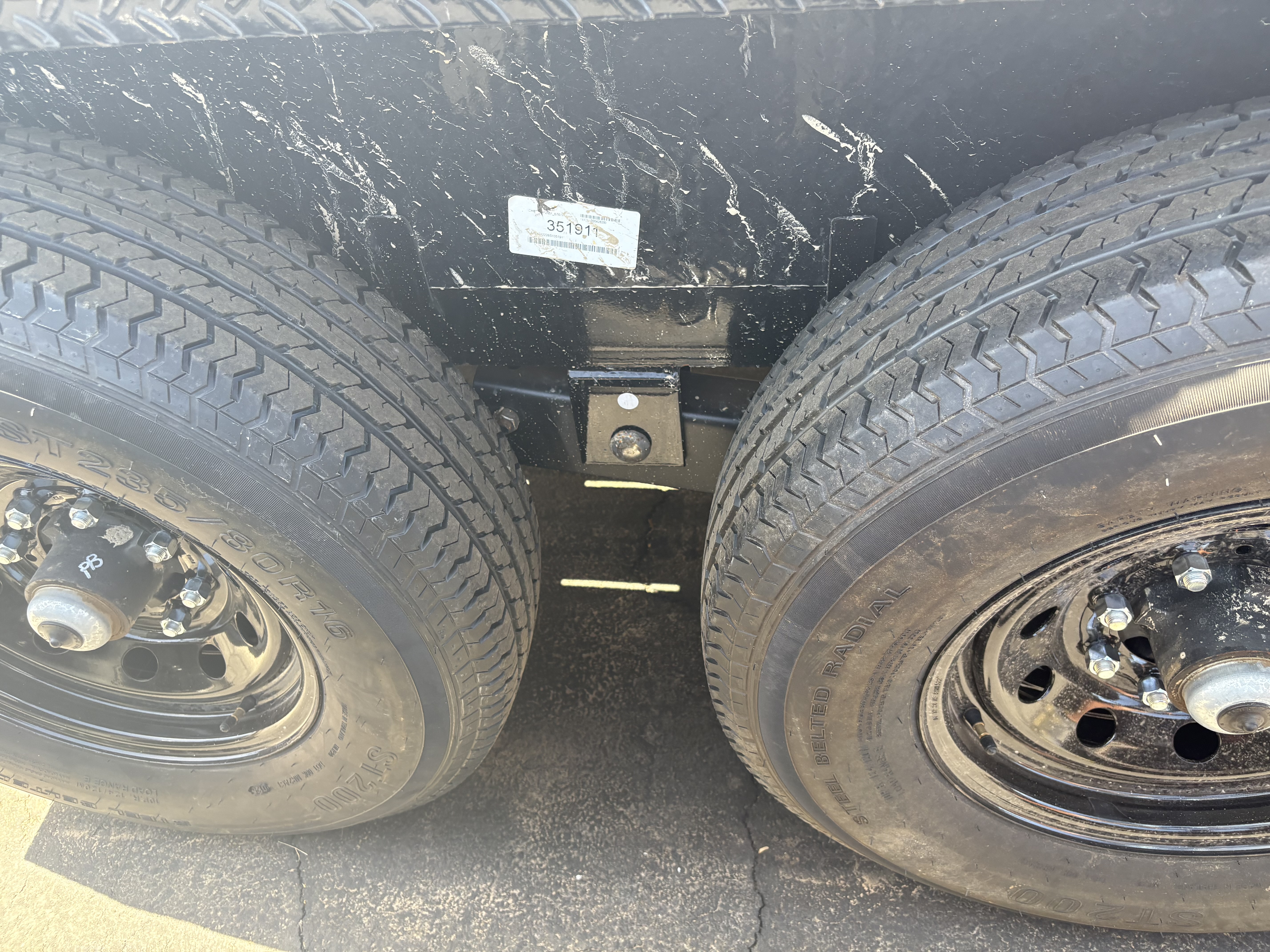 Load Trail 22x83 Tandem Axle, 14K GVWR, Carhauler,  Fold Up Ramps - Stock #LT923 - Image 3 of 5