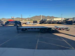P.J. Trailers 25' Gooseneck, Low-Pro Flatdeck with Duals, Hydraulic Jacks, 25K GVWR Stock #PPJ10900 - Thumbnail 4