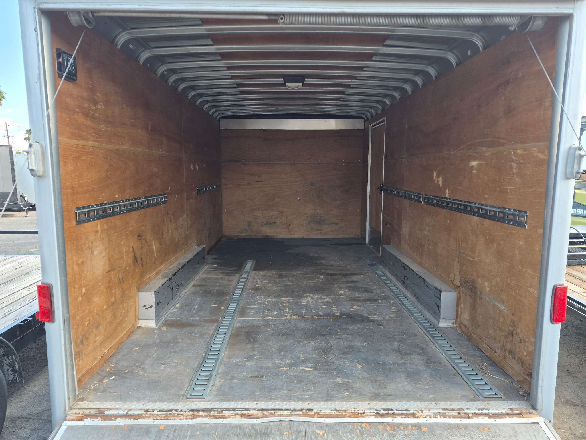 wells cargo Wells Cargo 7.5x16 Ramp Door Cargo - Stock #USD0345 - Image 2 of 3