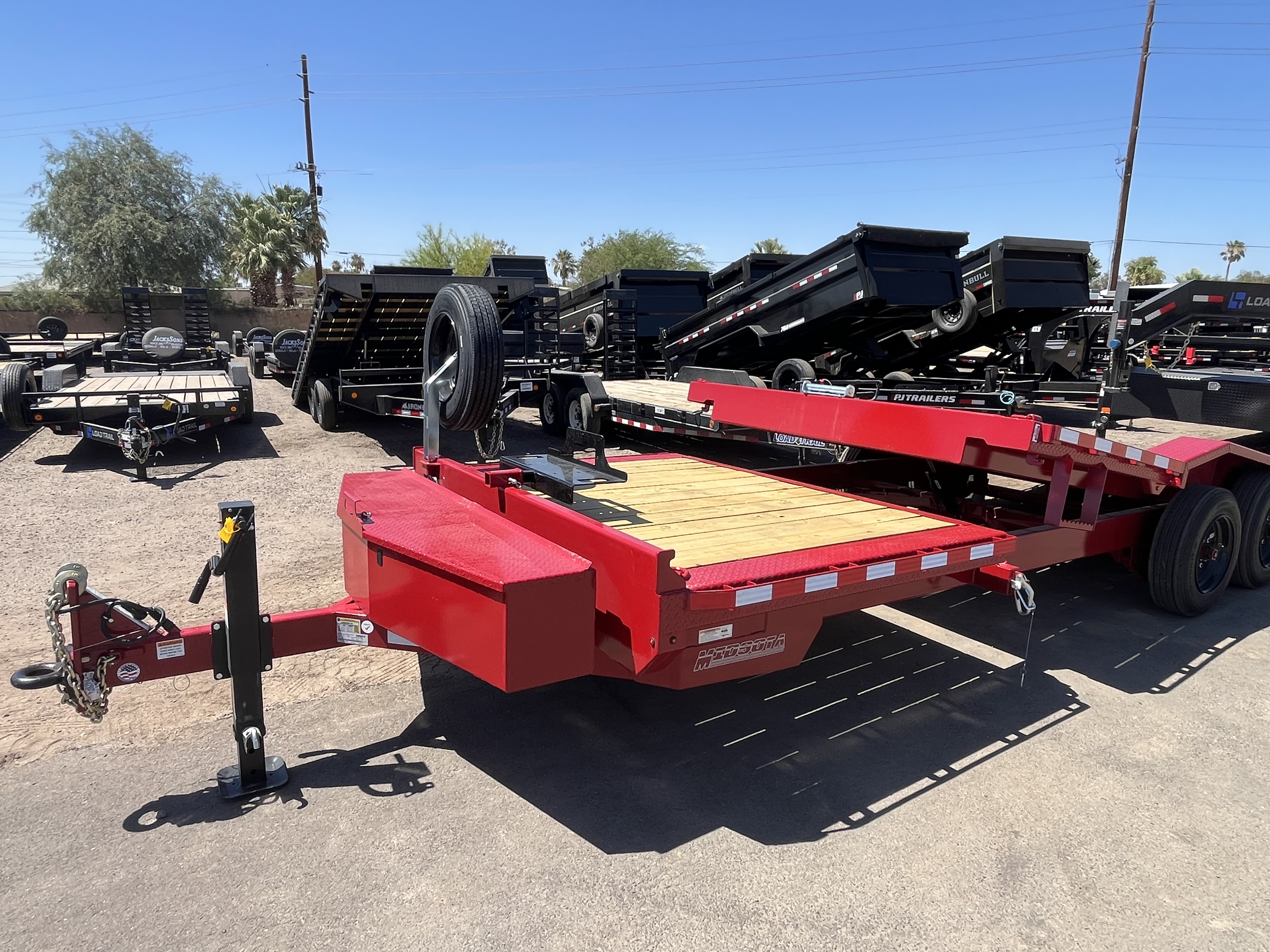 Midsota 24x8.5 (18'+6') Tilt Bed Wide Body, Drive Over Fender, 17,600 GVWR, 80" Steel Toolbox - Stock #MI009 - Image 9 of 10