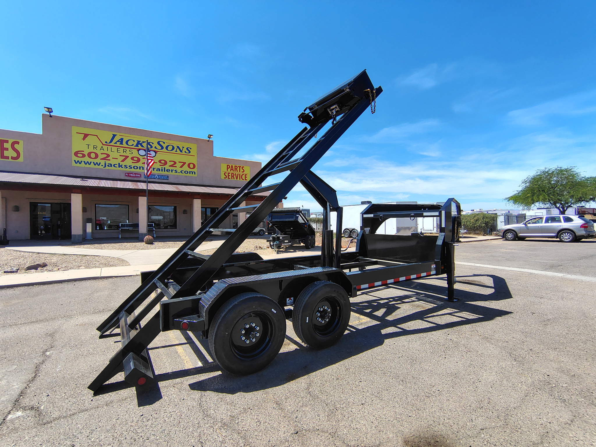 Norstar 16x83 Ironbull Gooseneck, Tandem Axle, Roll Off Chassis, 16K GVWR, 16 PLY - Stock #NST1440 - Image 6 of 12