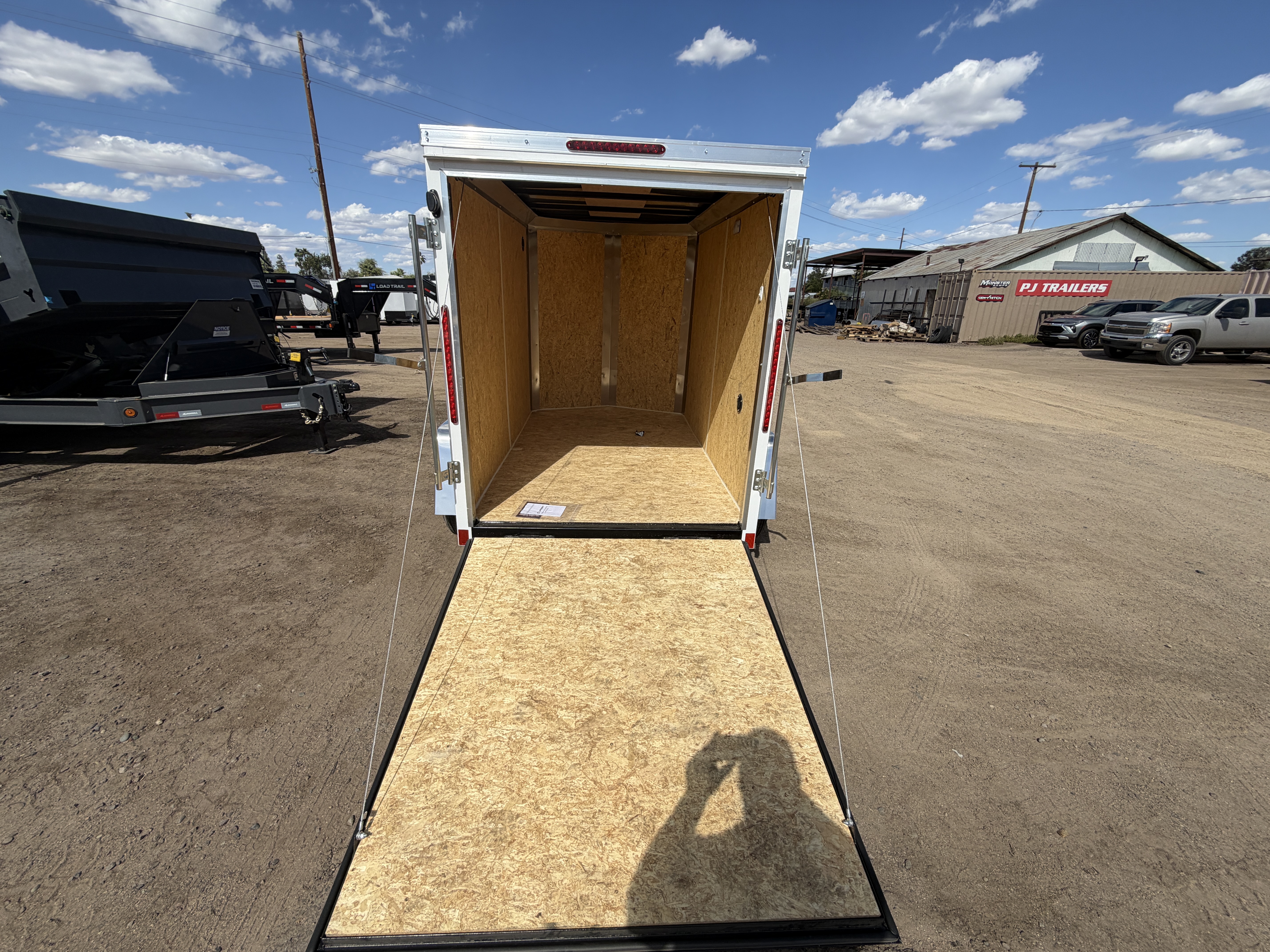 Compass 08x5 Indigo DLX, 3K GVWR, Ramp Door - Stock #CMP2822 - Image 7 of 7