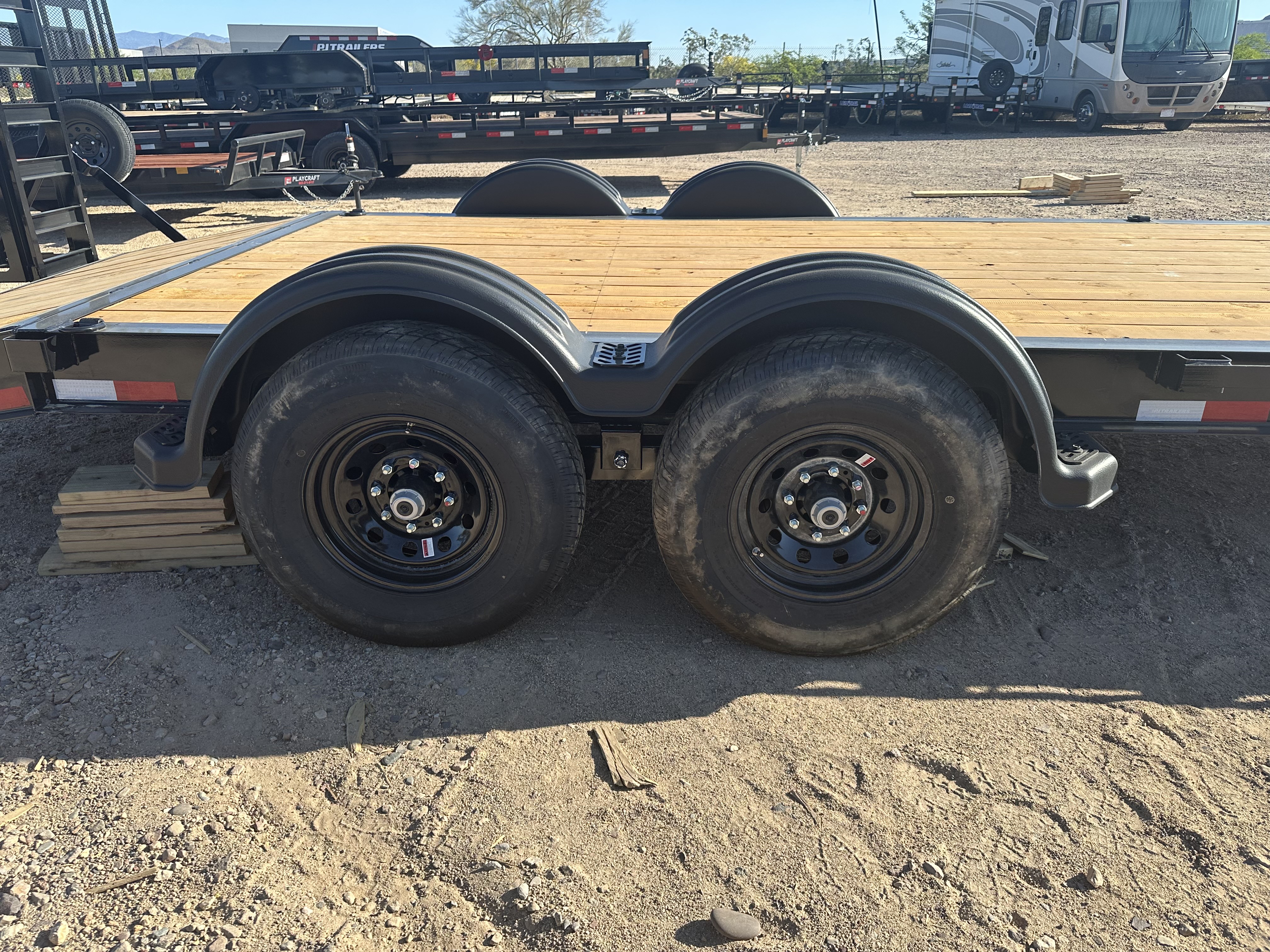 P.J. Trailers 20x83 Tandem Axle Voyager 14K GVWR - Stock #PPJ10133 - Image 2 of 4