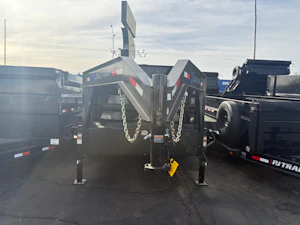 Load Trail 16x83 Gooseneck, Triple Axle, 21K GVWR, Telescopic, 36" Sides, 14 Ply Tires