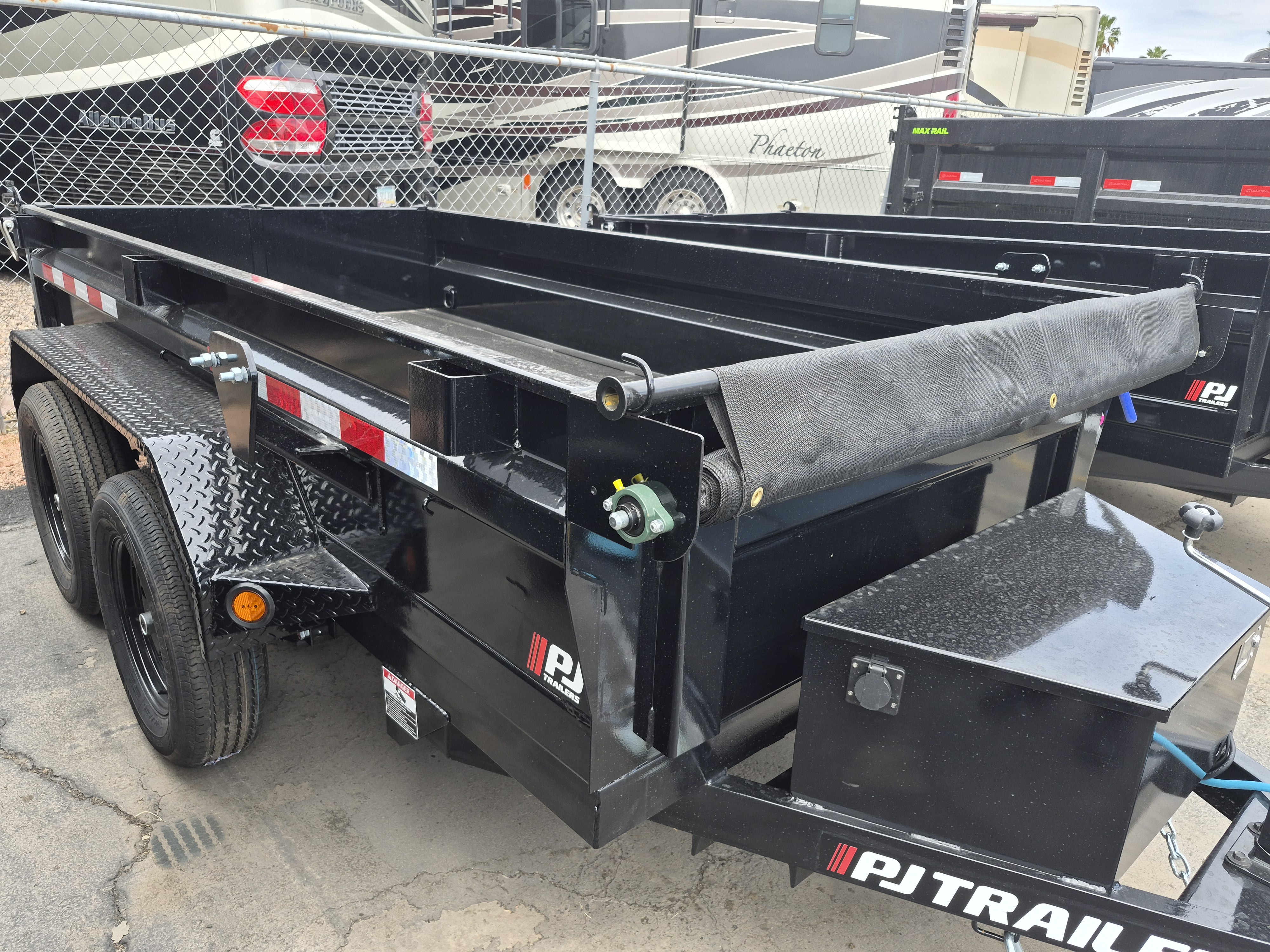P.J. Trailers 10X60 Utility Dump, Tandem Axle, 7K GVWR - Stock #PJD1681 - Image 3 of 4