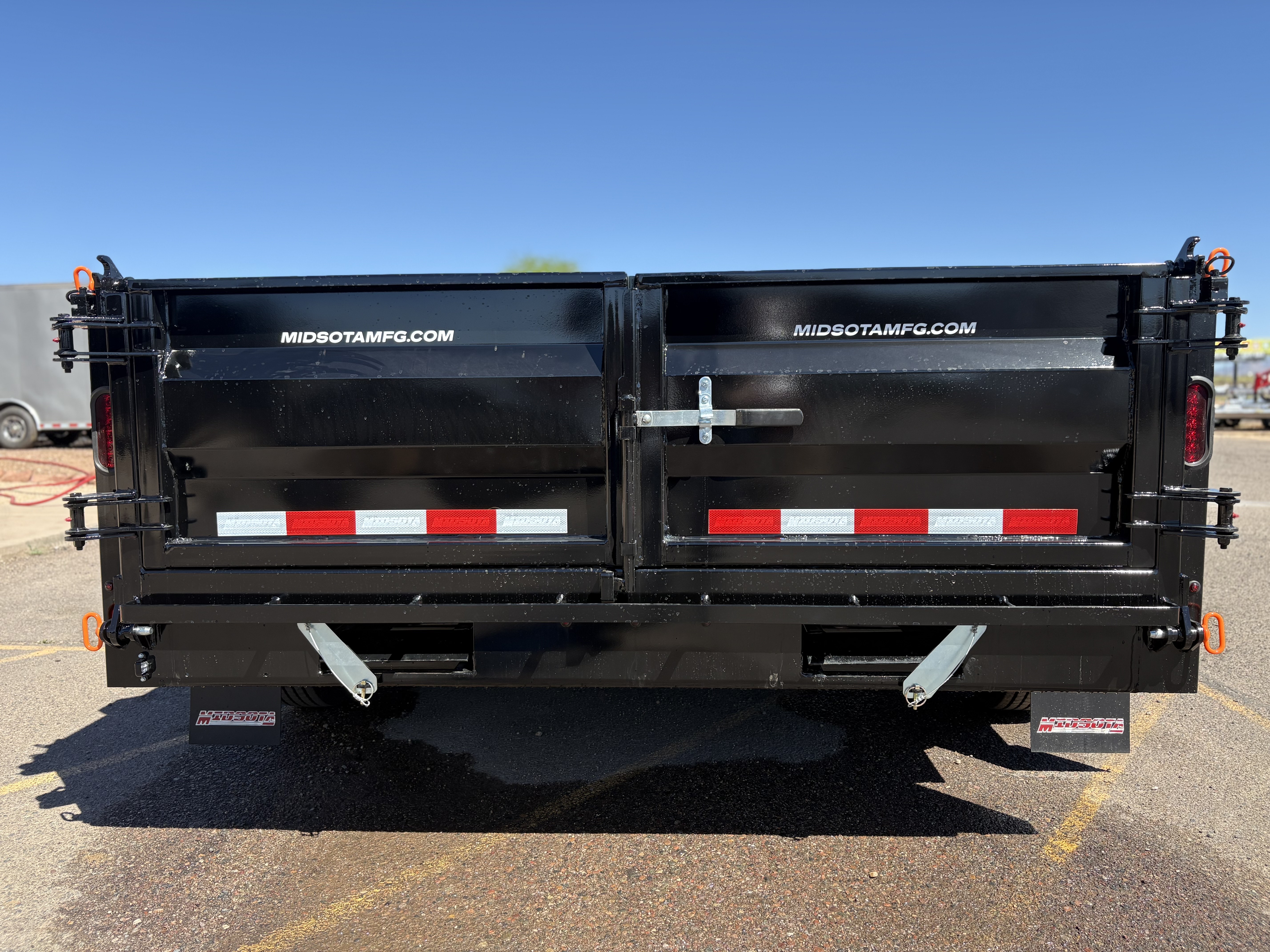 Midsota 14x83 Midsota HVHD Series, Tandem Axle Dump, 17,600 GVWR, 18 PLY - Stock #MID002 - Image 16 of 20