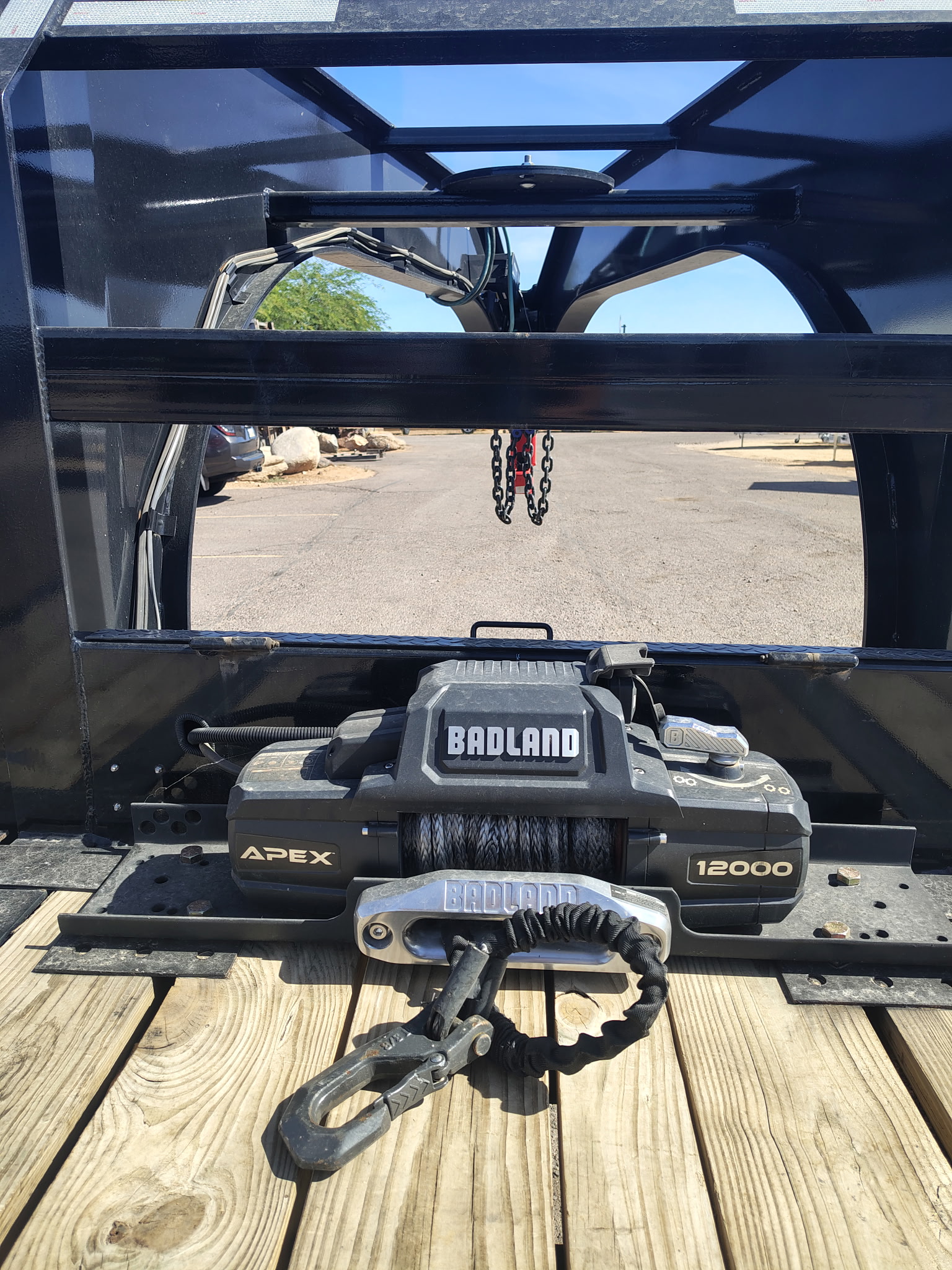 P.J. Trailers 40' Gooseneck Low-Pro Flatdeck with Duals, 25K GVWR - Stock #USD6208 - Image 4 of 15