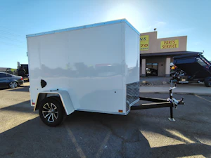 Compass 08x5 Indigo DLX, 3K GVWR, Ramp Door