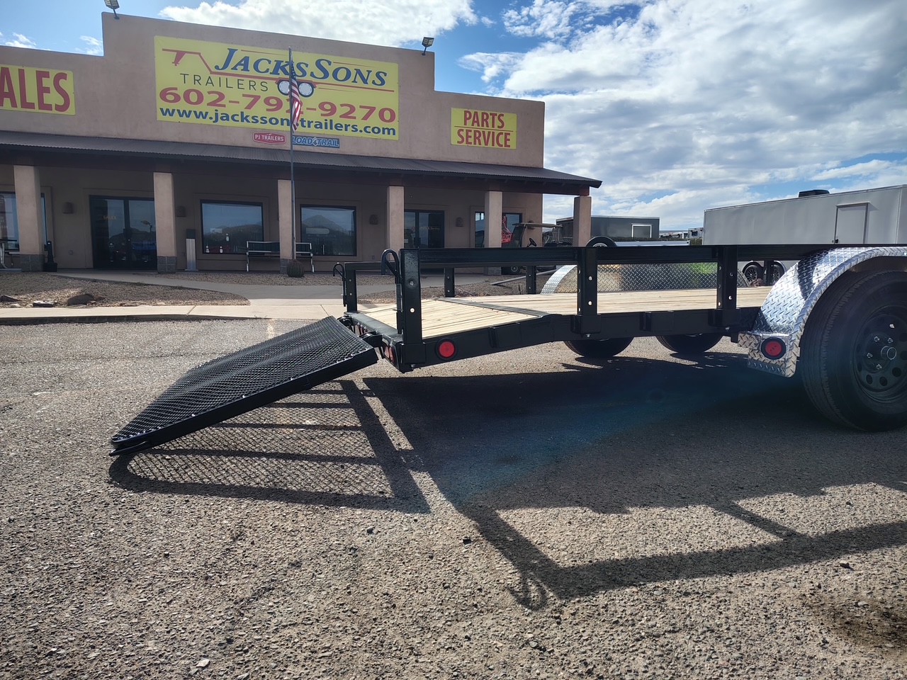P.J. Trailers 20x83 Tandem Axle, 7K GVWR, Channel Utility - Stock #PPJ11182 - Image 4 of 9