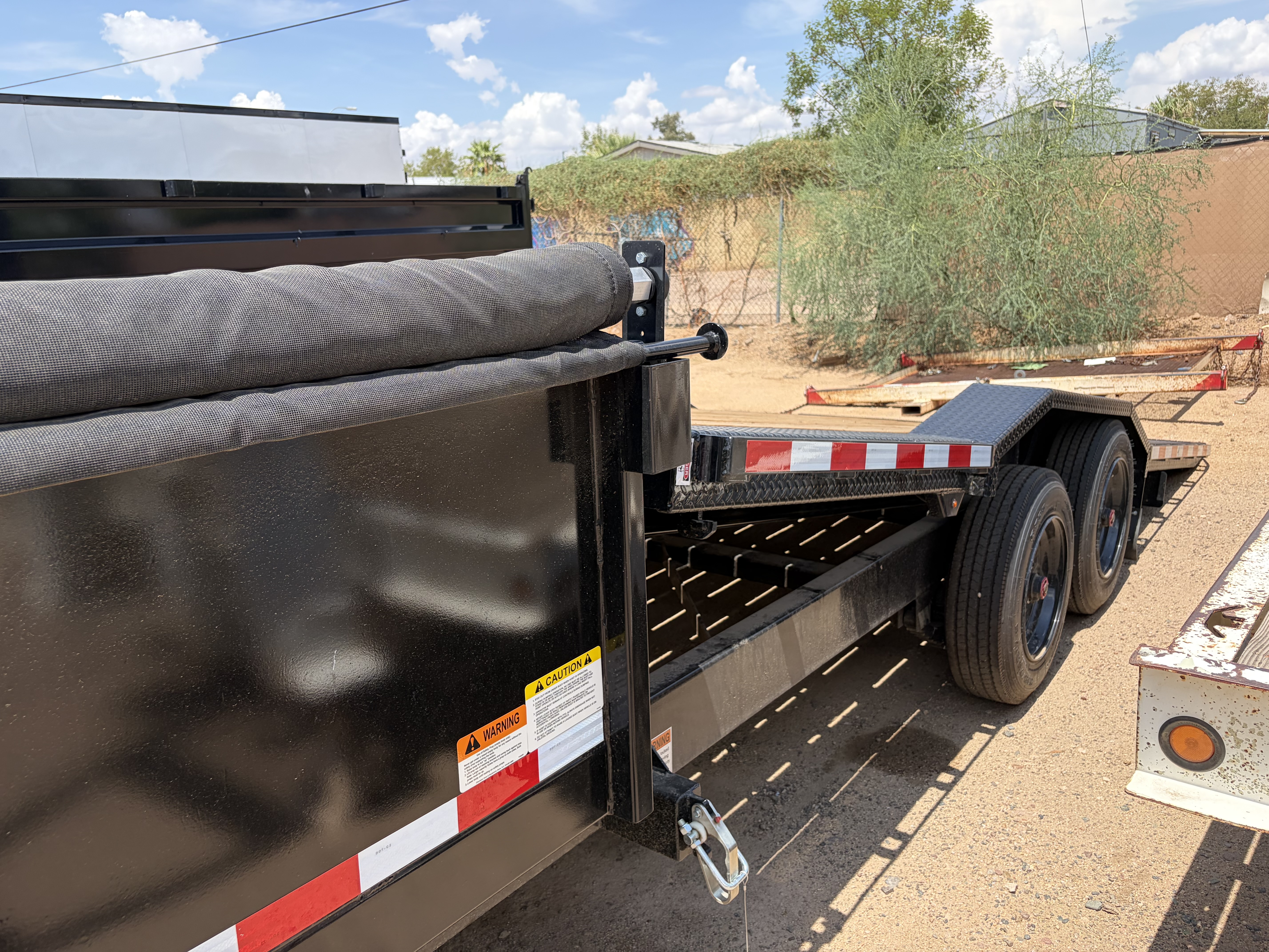 Midsota 23'x102" Scissor Side Dump Trailer w/ 24" Sides (HS)