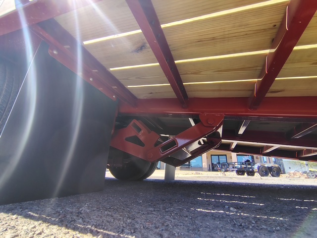 Midsota 36X102  Gooseneck, Tandem Axle, 10FT Hydraulic Tail, Hyd. Jacks, 25,900 GVWR - Stock #MI003 - Image 4 of 18