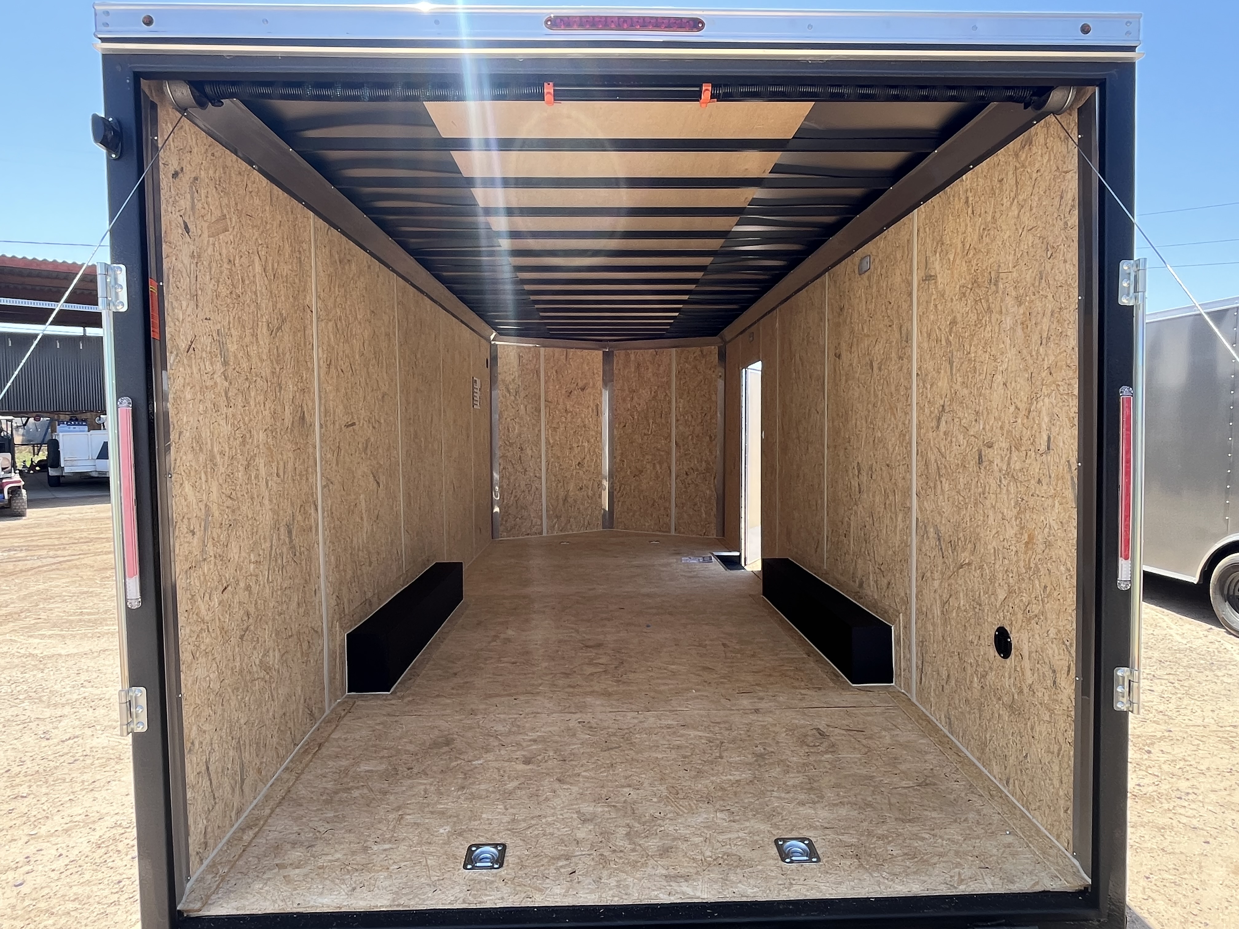 Compass 20x8.5 Jasper SE Car Hauler, 10K GVWR, Ramp Door, A/C, White Wall / Ceiling, RTP Floor - Stock #CMP2857 - Image 7 of 10