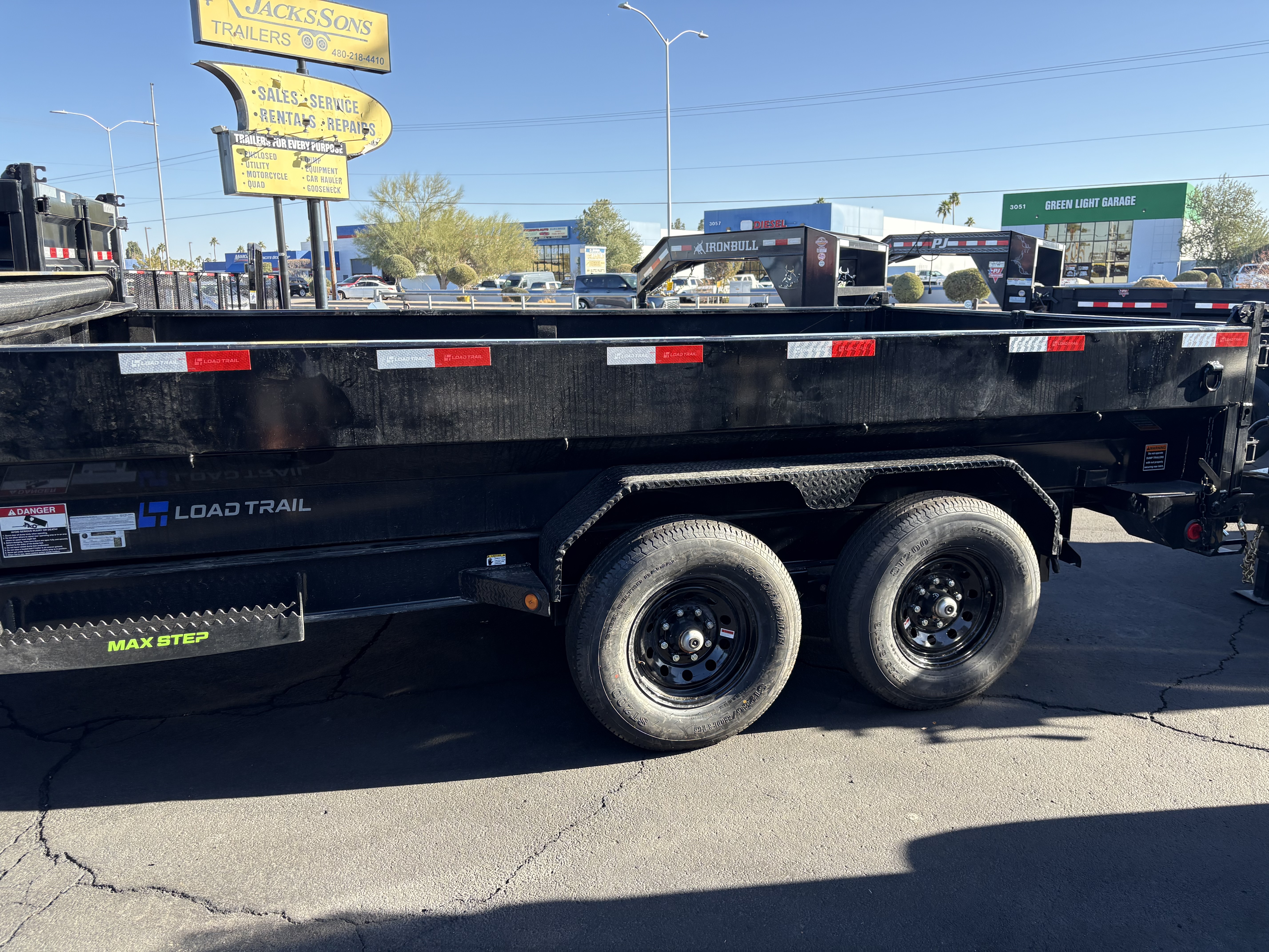 Load Trail 14x83 Tandem Axle 14K GVWR Low-Pro Dump, Telescopic Cylinder, 24" Sides - Stock #LTD892 - Image 5 of 7