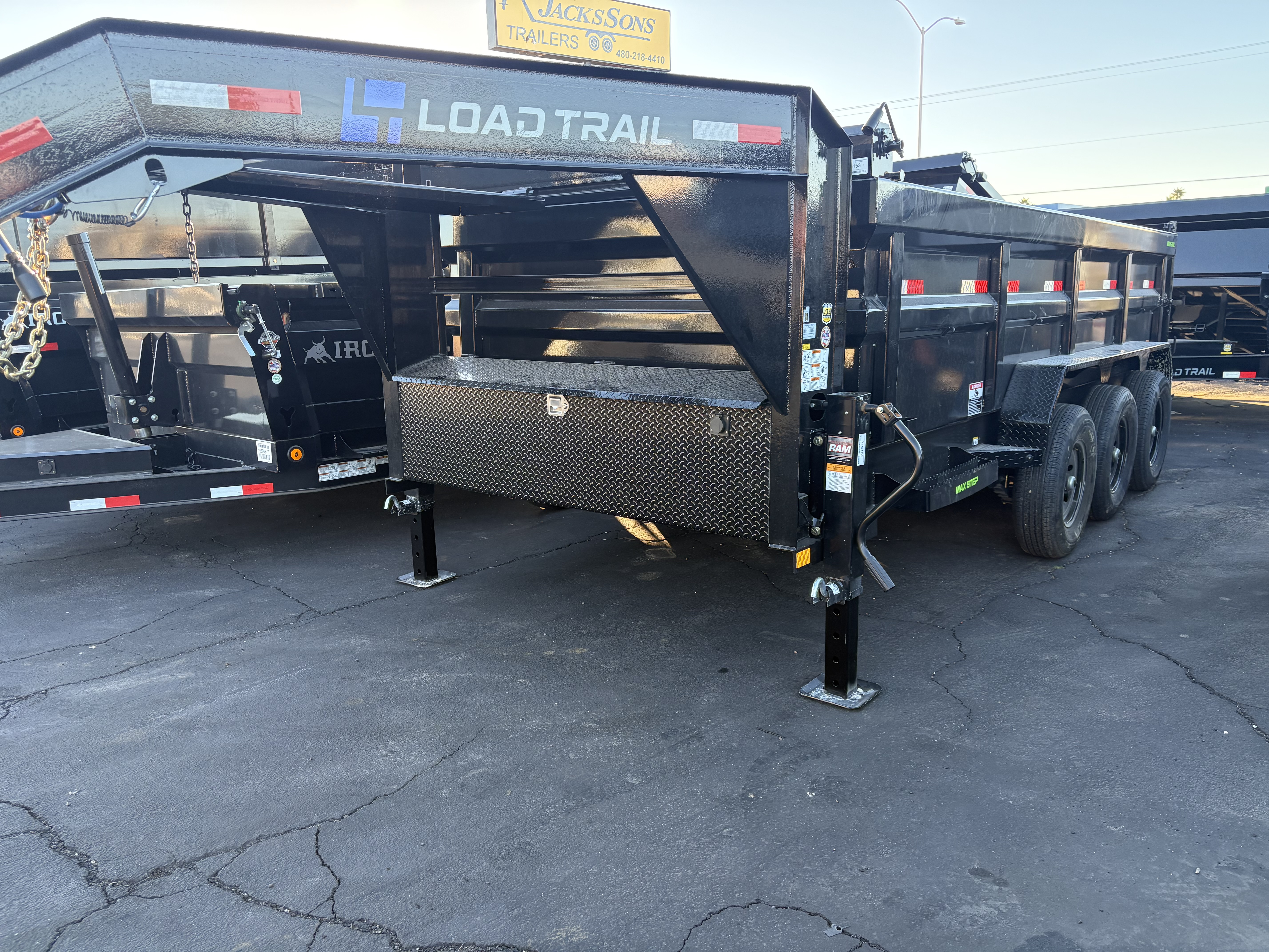 Load Trail 16x83 Gooseneck, Triple Axle, 21K GVWR, Low-Pro Dump, 36" Sides - Stock #LTD919 - Image 2 of 5