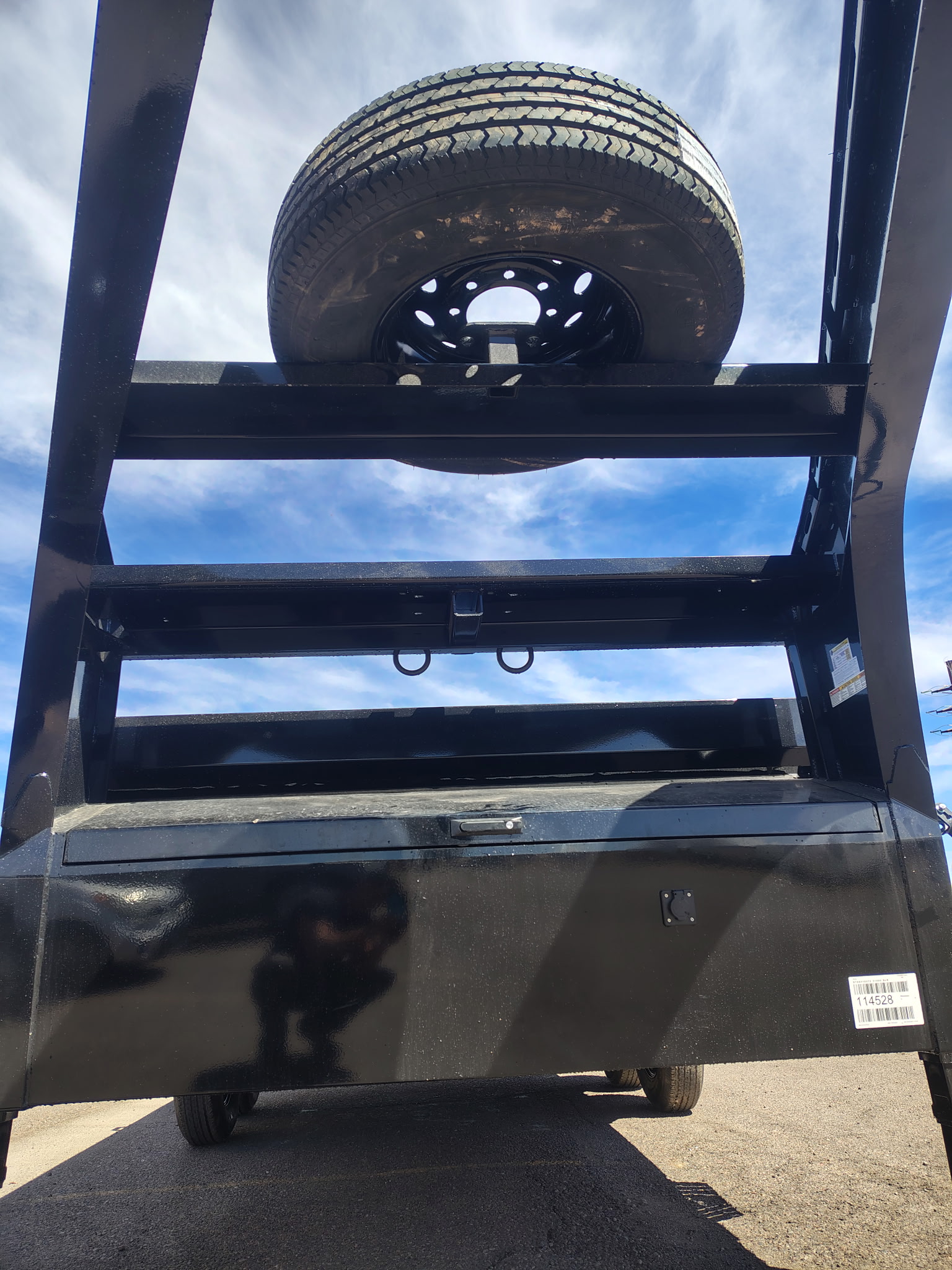 Norstar 16x83 IronBull Gooseneck, Tandem Axle Dump, 15K GVWR, 24" Sides - Stock #NST1430 - Image 14 of 16