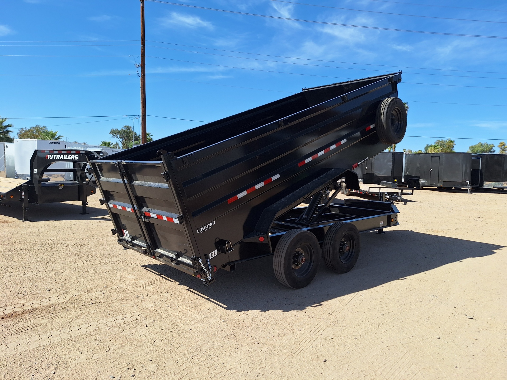P.J. Trailers 16x83 Tandem Axle, 22K GVWR, HD Low-Pro Dump, 48" Sides - Stock #PJD1593 - Image 3 of 15