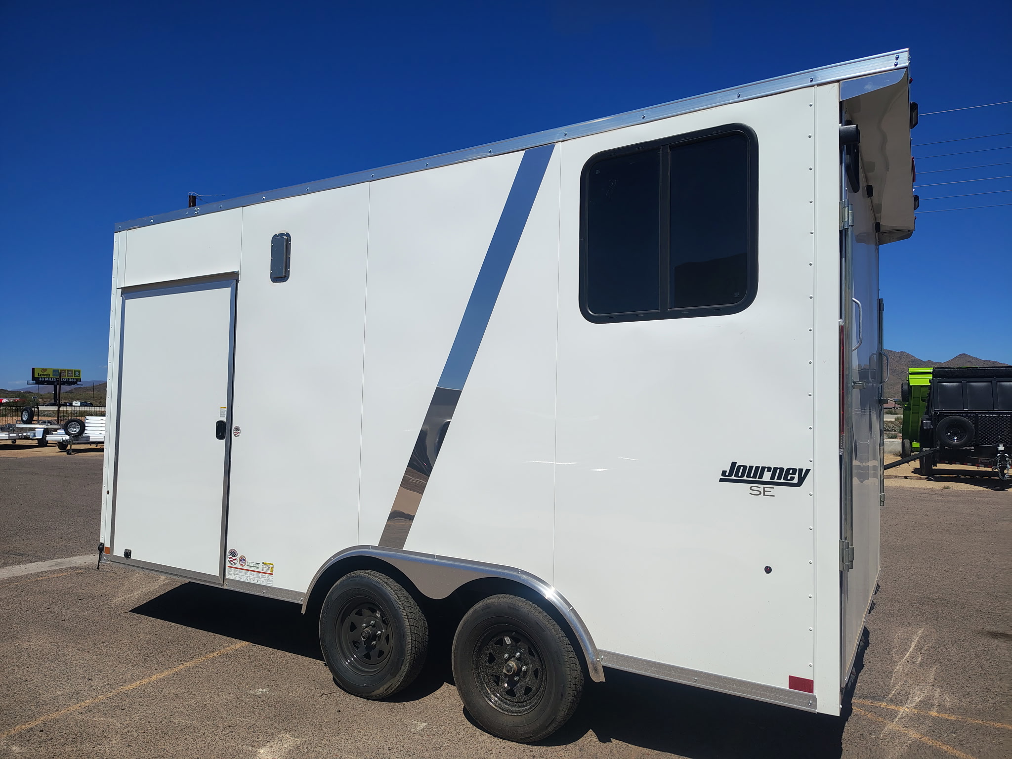 Pace American 16x8.5 Journey SE Flat Top Sloped V-Nose Car Hauler, 7K GVWR, Slider Window, AC/Heat, Jacknife Sofa, Insulated Walls/Ceiling, Drive Over Wheel Boxes, Rubber Flooring, Power Awning - Stock #CMP2880 - Image 9 of 16