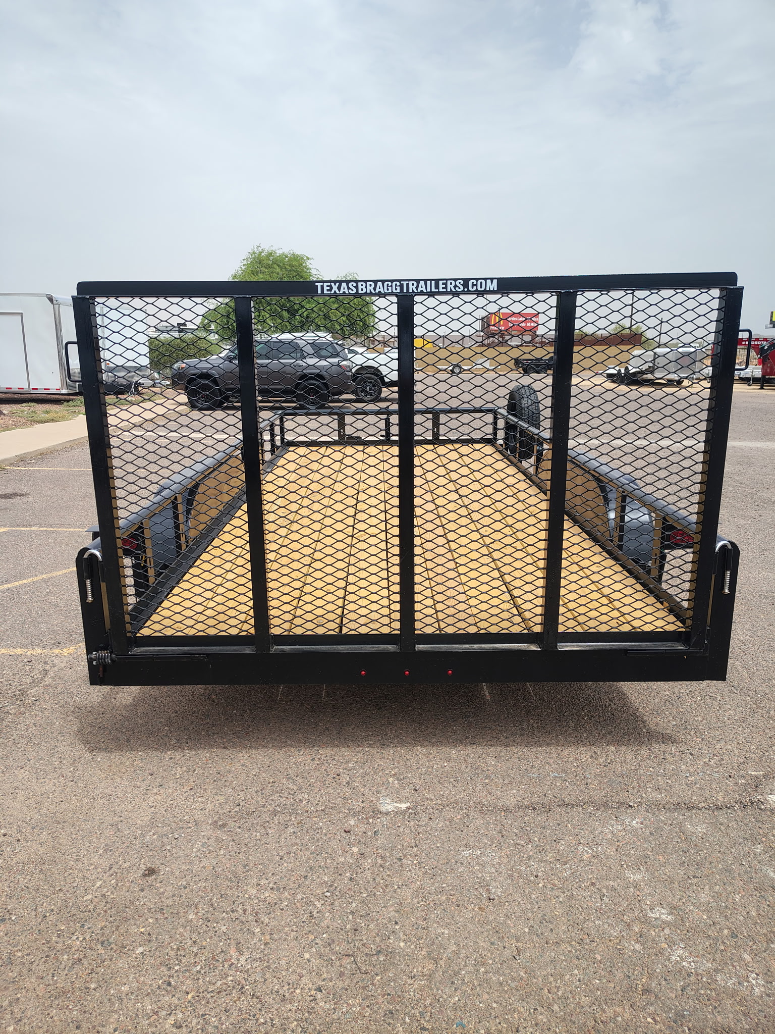 Texas Bragg 16'x83" Overwidth Pipe-Top Utility Trailer (16POW)