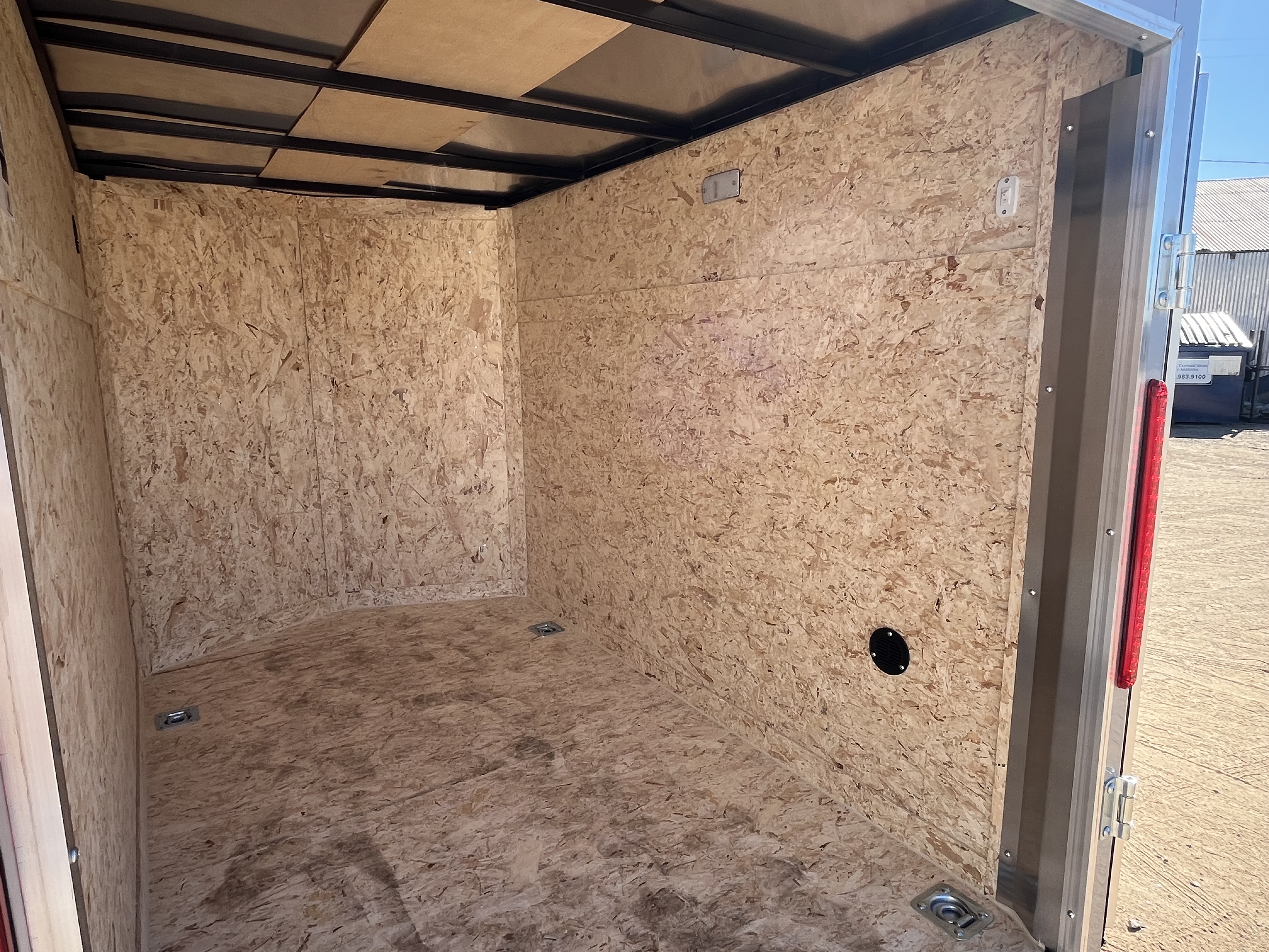 Compass 08x5 Indigo DLX, 3K GVWR, Ramp Door - Stock #CMP2730 - Image 5 of 10