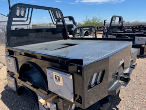Crownline Truck Beds Crownline SKS42 Skirted, Single-Wheel, Short Bed  (84″ x 84″ - 42″ CTA)