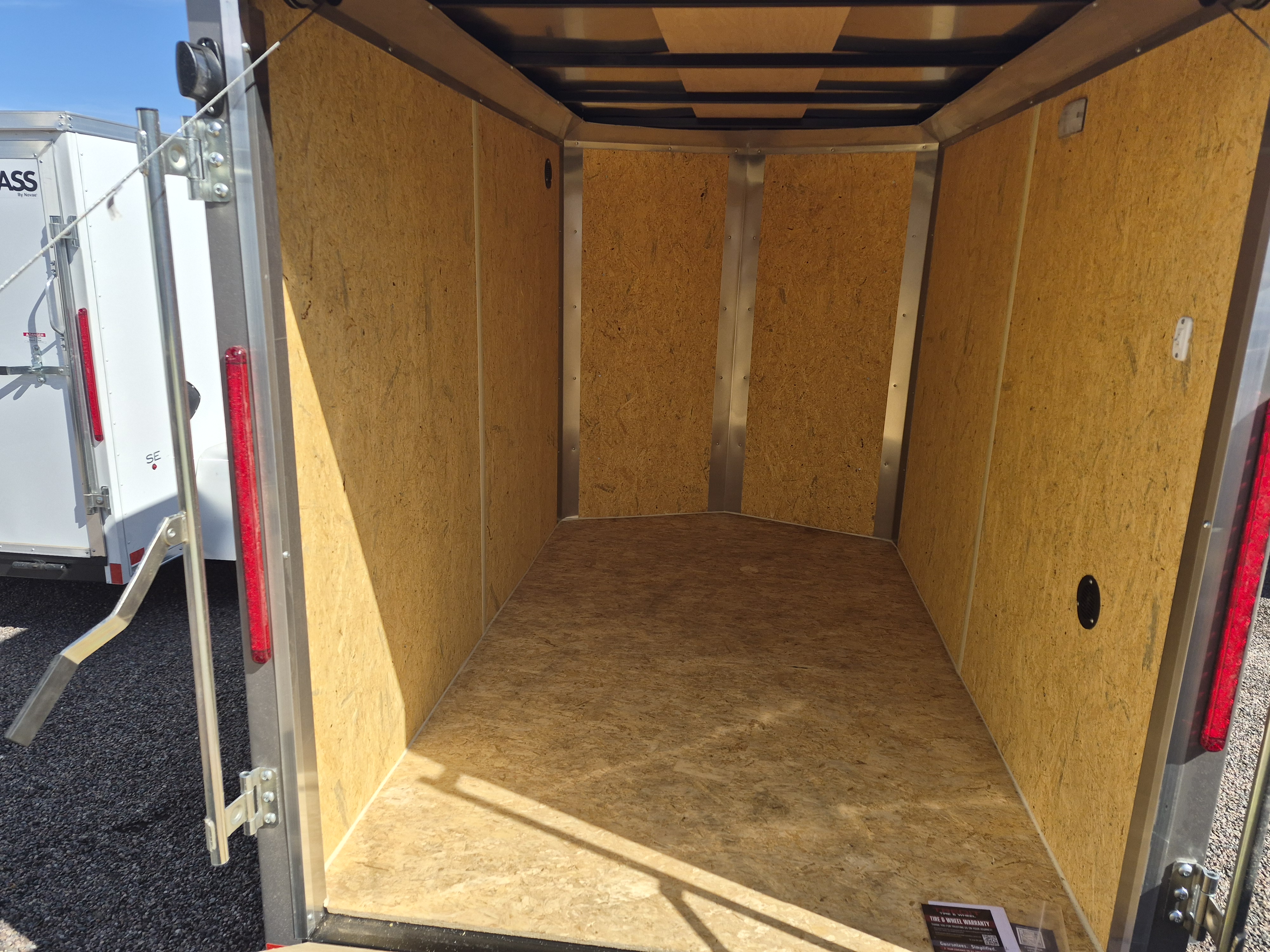 Compass 08x5 Indigo DLX, 3K GVWR, Ramp Door - Stock #CMP2824 - Image 4 of 4