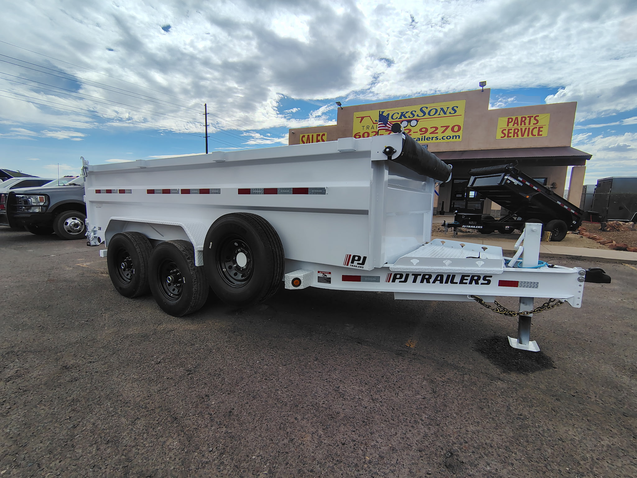 PJ Trailers 14'x84" Scissor Low-Pro High Side Dump Trailer w/ 36" Sides (DM)