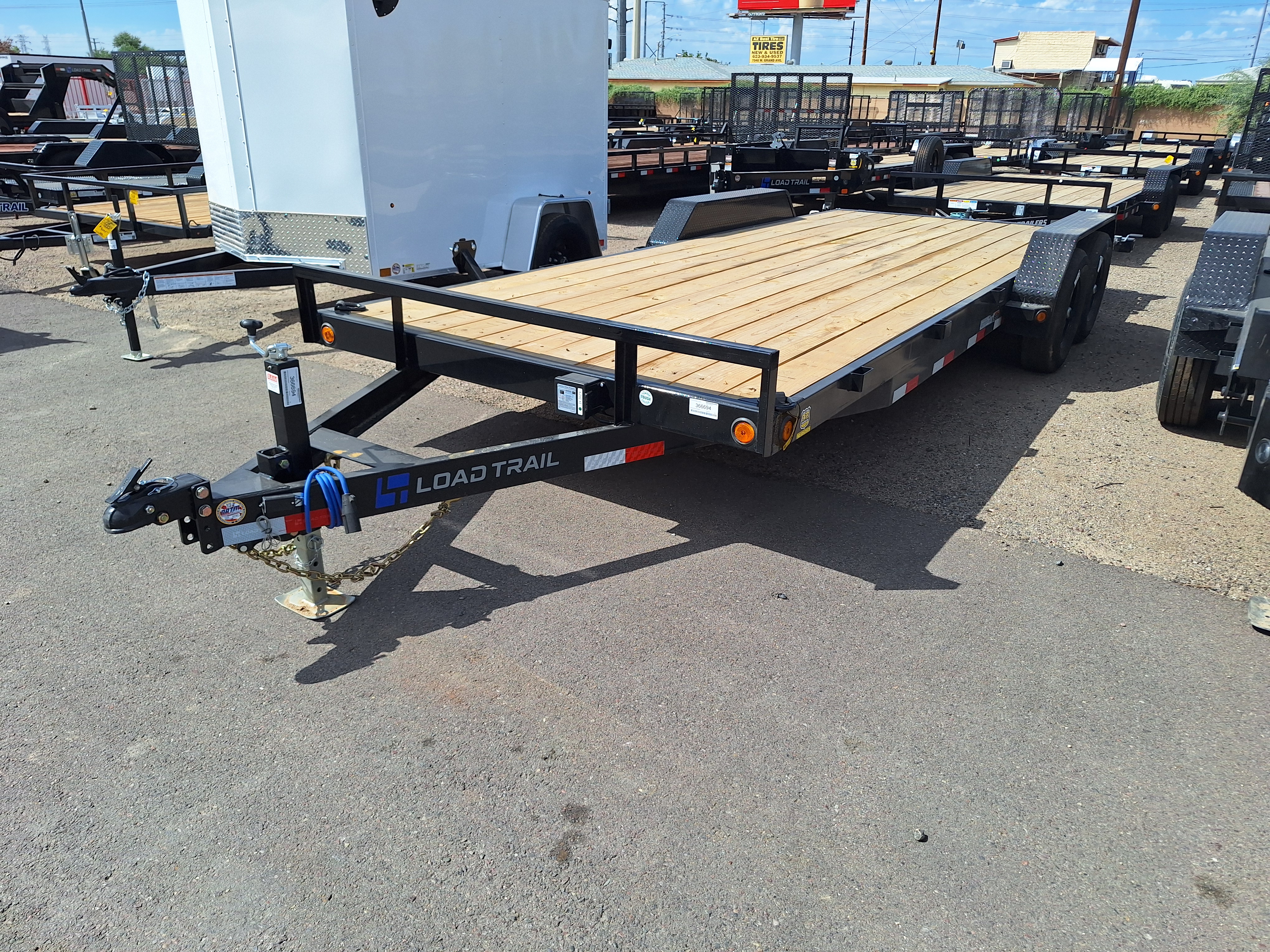 Load Trail 20x83 Tandem Axle, 10GVWR, Carhauler, Slide In Ramps - Stock #LT941 - Image 2 of 6