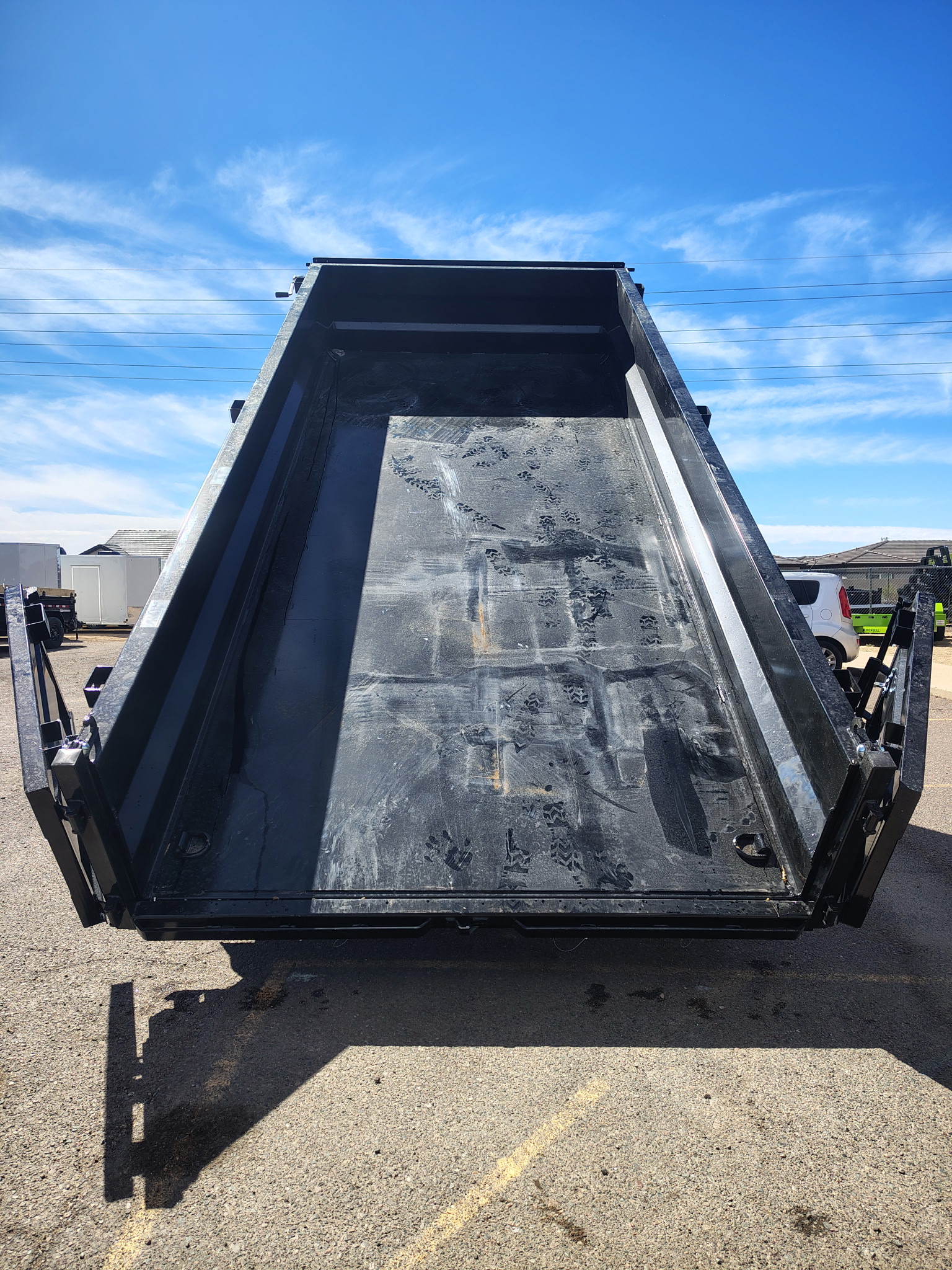 Norstar 16x83 IronBull Gooseneck, Tandem Axle Dump, 15K GVWR, 24" Sides - Stock #NST1430 - Image 15 of 16