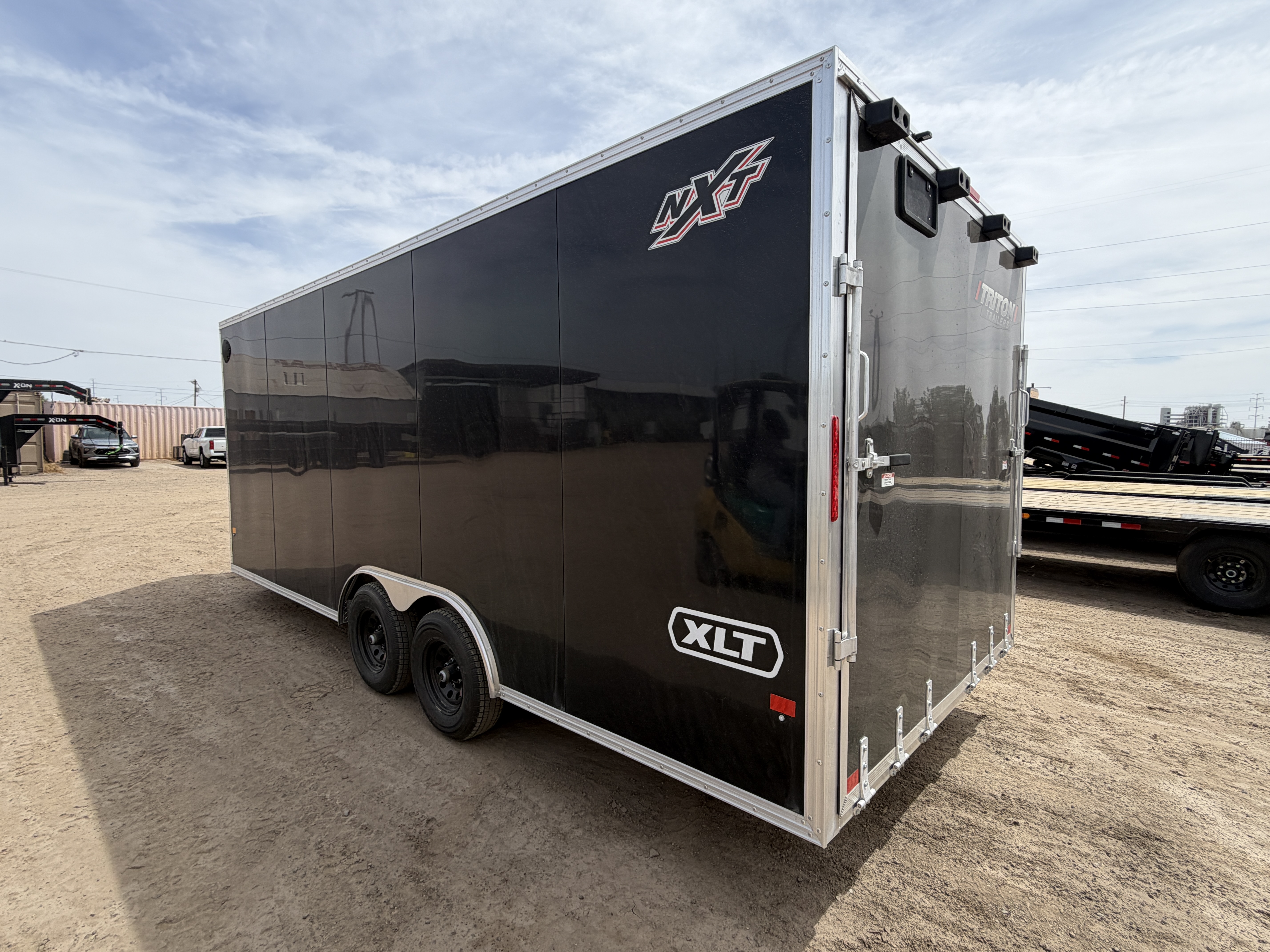 Alcom 20x8.5 All Aluminum XLT-P Car Hauler, 10K GVWR, Side Door, Ramp Door - Stock #ALC261 - Image 3 of 9