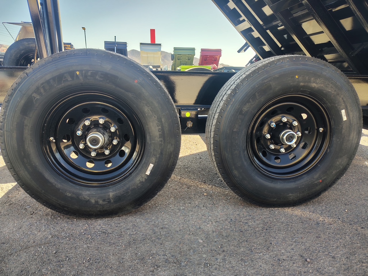 P.J. Trailers 16x83 Tandem Axle, 15,400 GVWR, Low Pro Dump, 36" Sides, 14 Ply Tires - Stock #PJD1697 - Image 7 of 11