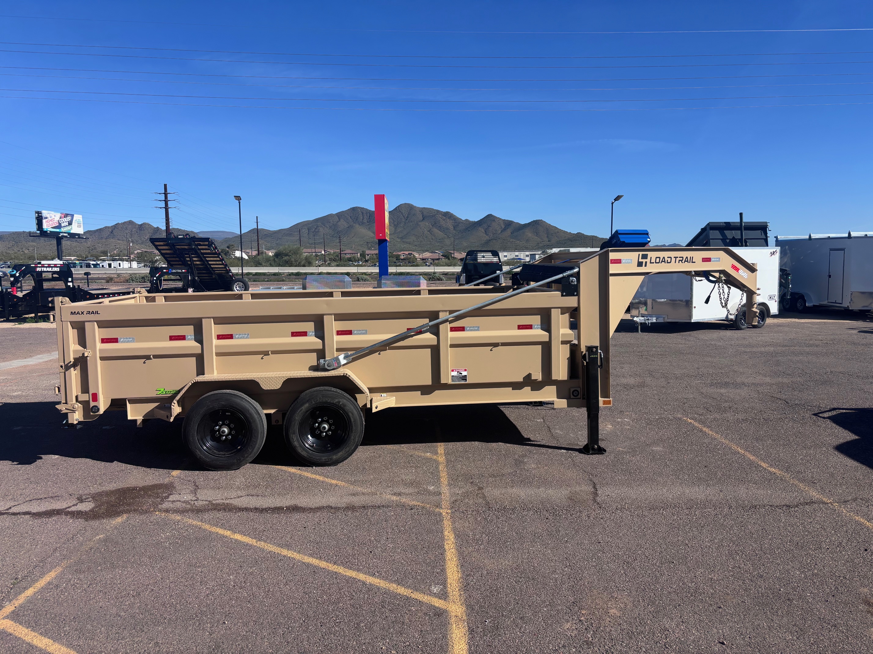 Load Trail 16x83 Gooseneck, Tandem Axle, 16 GVWR, Low-Pro Dump, 36" Sides - Stock #LTD914 - Image 2 of 10