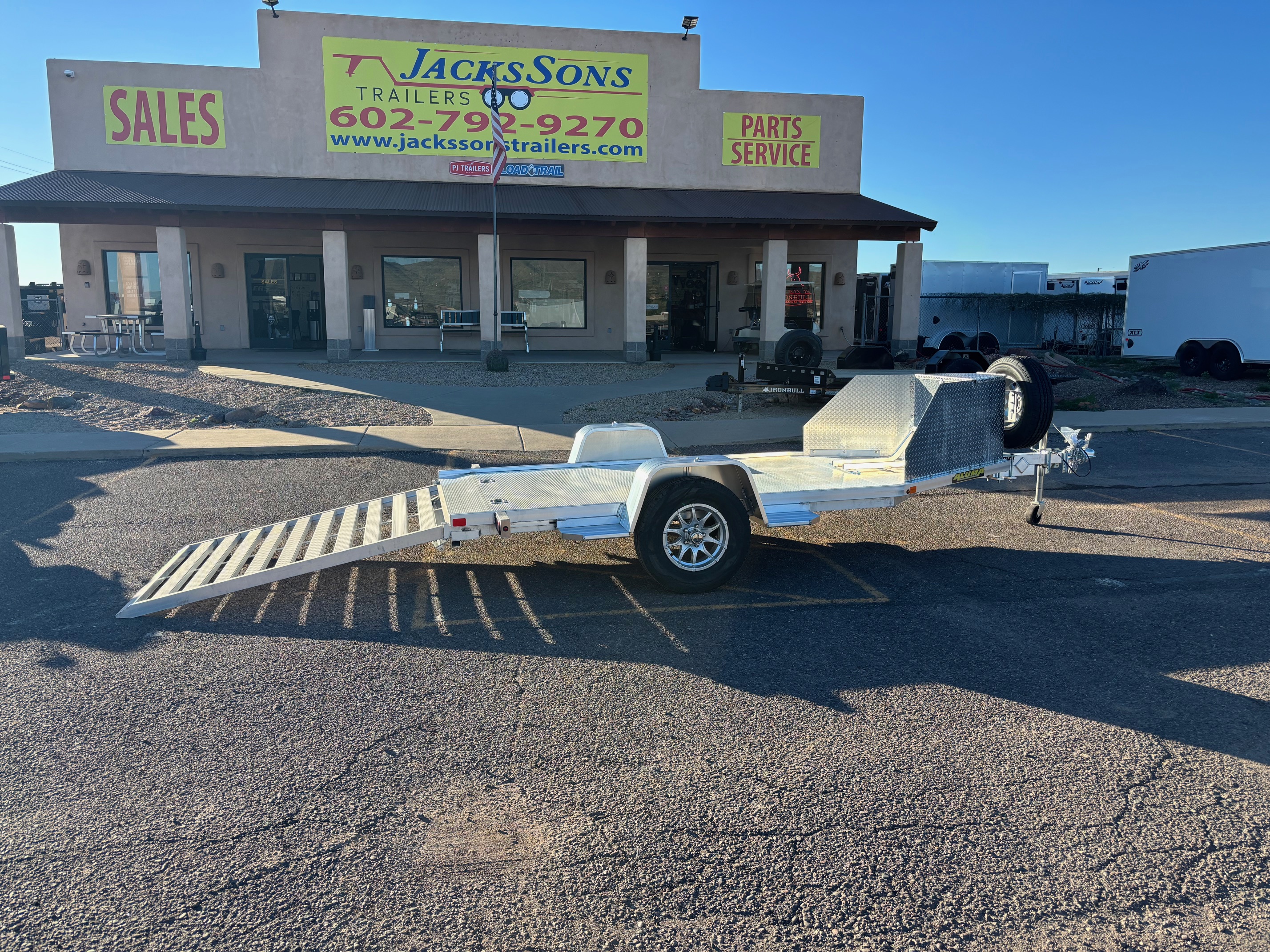 Aluma TK1 Single Axle Trike Hauler, 2K GVWR, Slide Out Ramp - Stock #ALU387 - Image 1 of 7