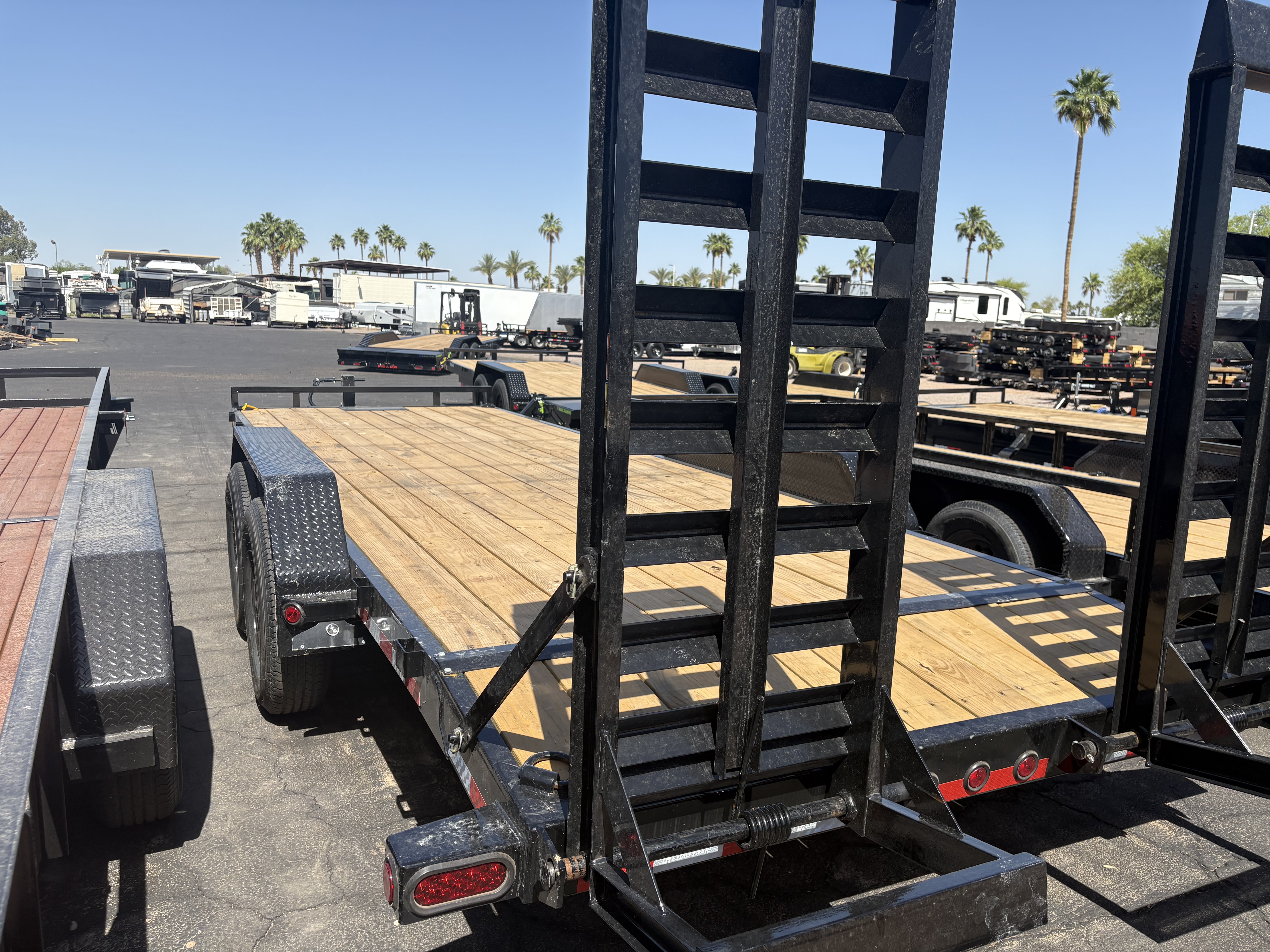 Load Trail 22x83 Tandem Axle, 14K GVWR, Carhauler,  Fold Up Ramps - Stock #LT923 - Image 5 of 5