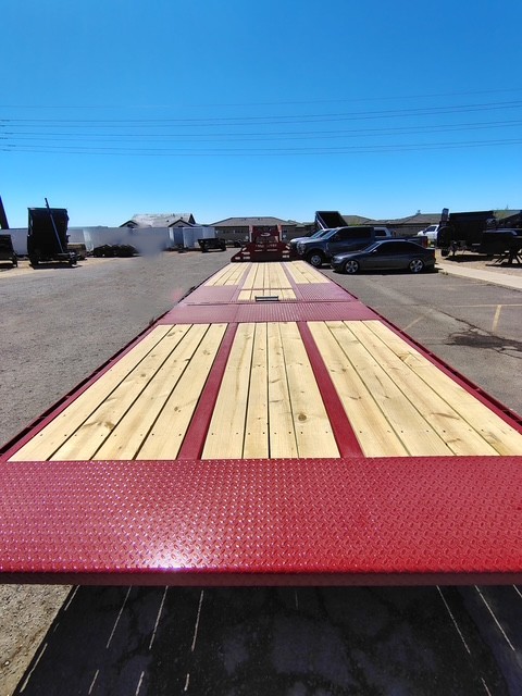 Midsota 36X102  Gooseneck, Tandem Axle, 10FT Hydraulic Tail, Hyd. Jacks, 25,900 GVWR - Stock #MI003 - Image 16 of 18