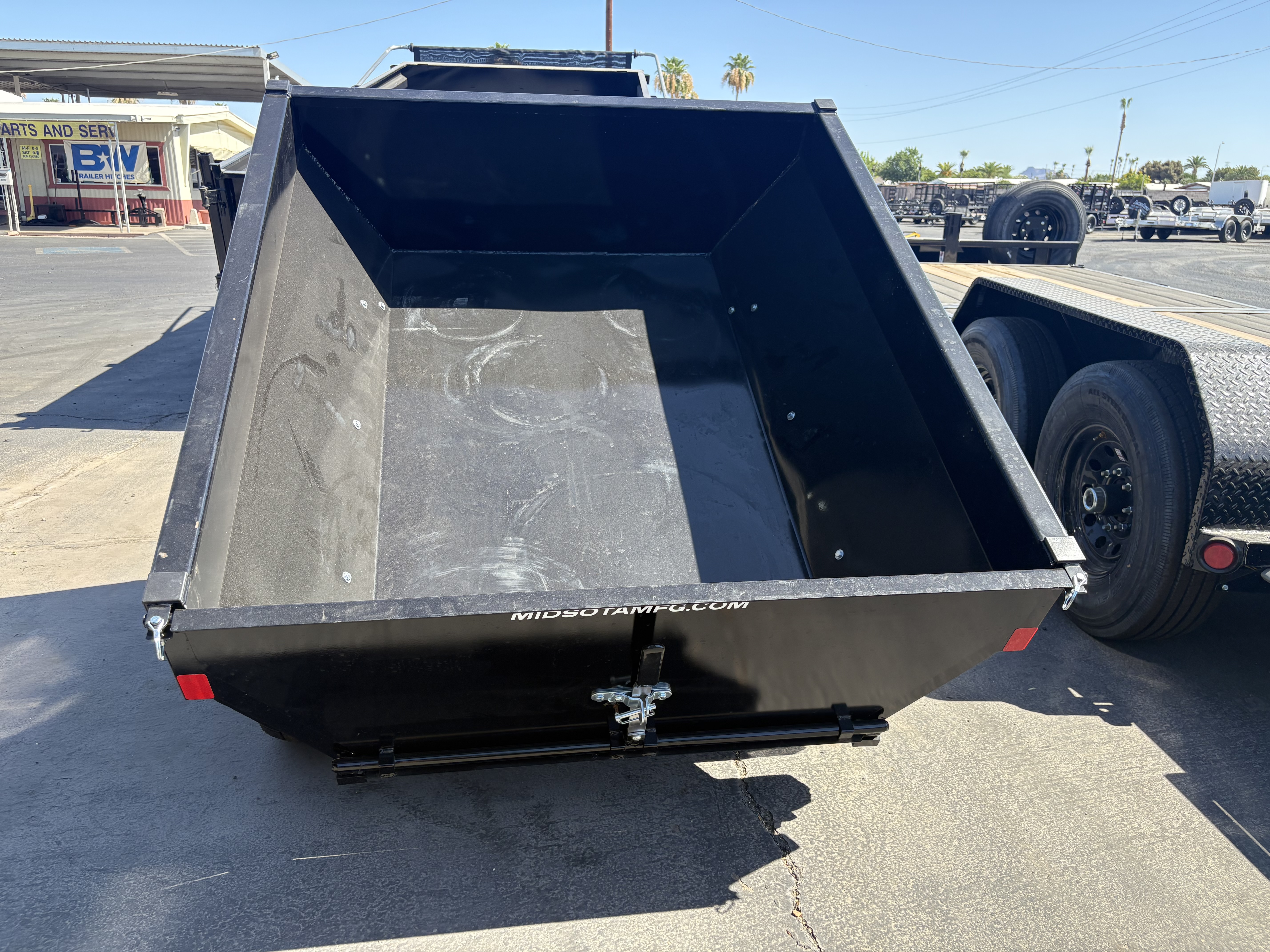 Midsota 05x36 Mini Dump, Tandem Axle, 4K GVWR - Stock #MID005 - Image 3 of 4
