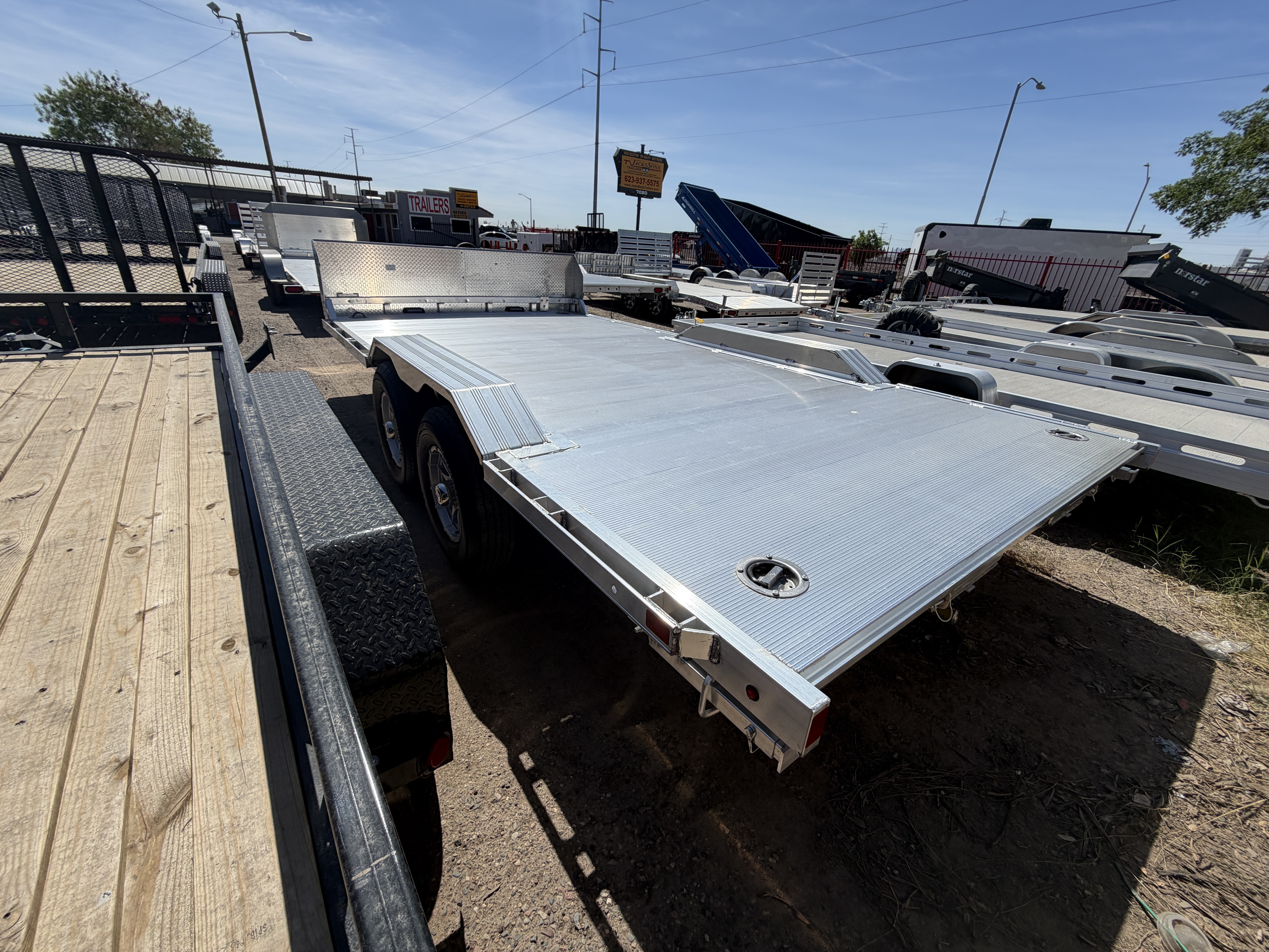 Aluma 16x102 All Aluminum Wide Body, 10K GVWR, Heavy Tandem Axle, Electric Brake, Drive-Over-Fenders, Ramps, RTD (WB16H-TA-EL-DOF-R-RR-RTD) - Stock #ALU364 - Image 5 of 9